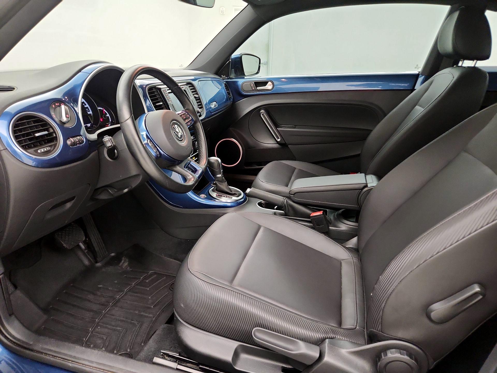 Thumbnail: 2018 Volkswagen Beetle - 11