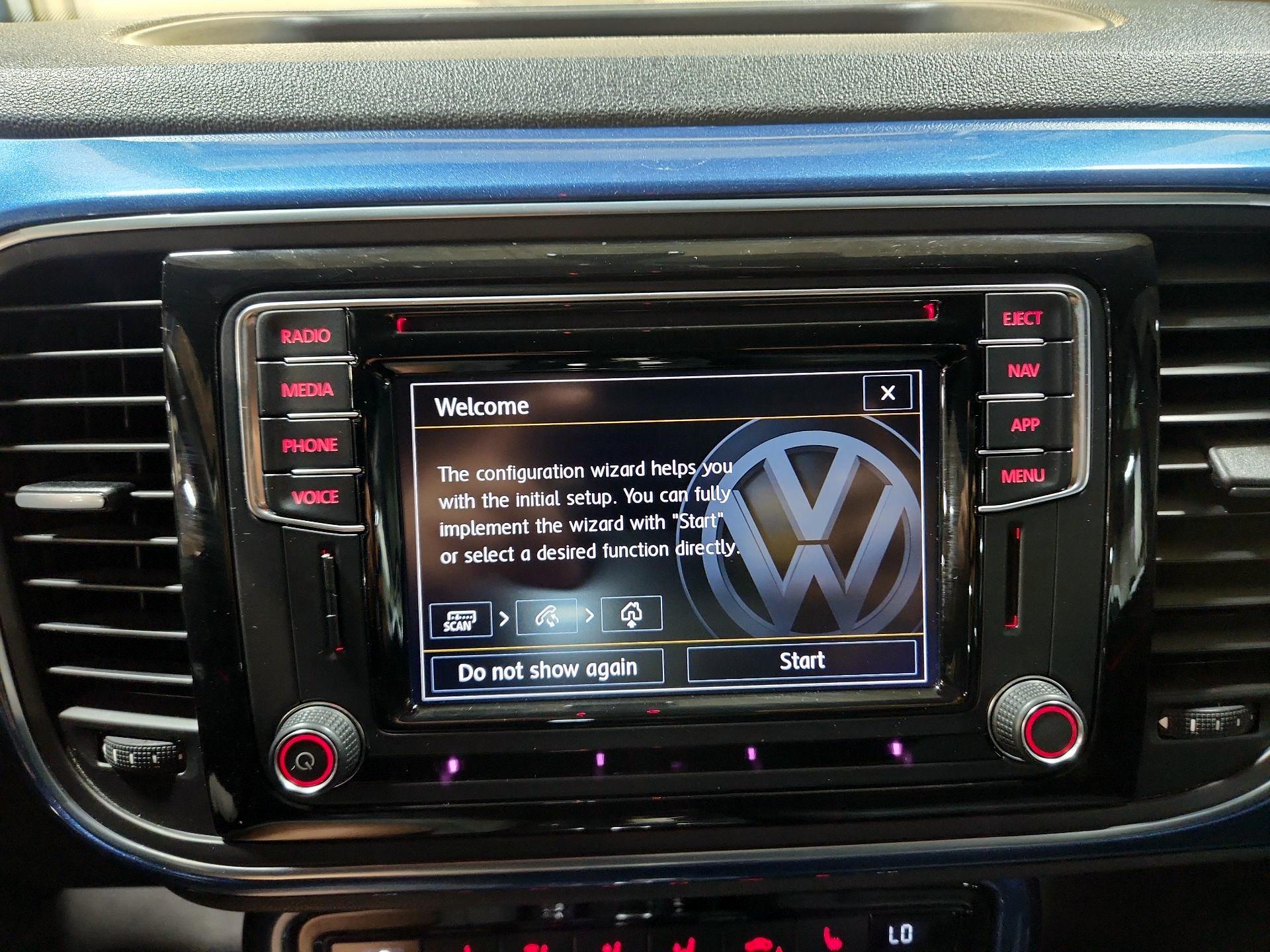 Thumbnail: 2018 Volkswagen Beetle - 13