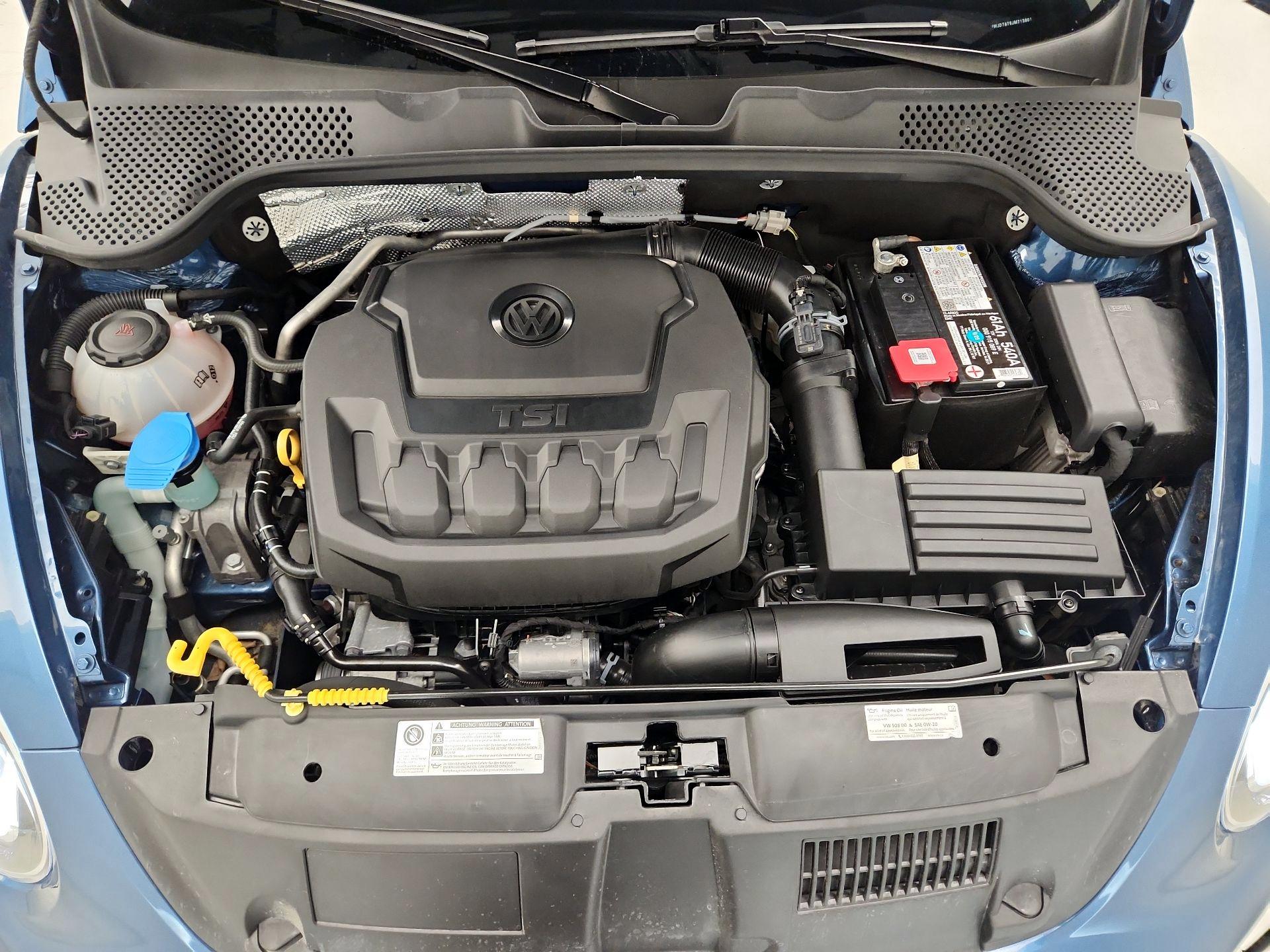 Thumbnail: 2018 Volkswagen Beetle - 17