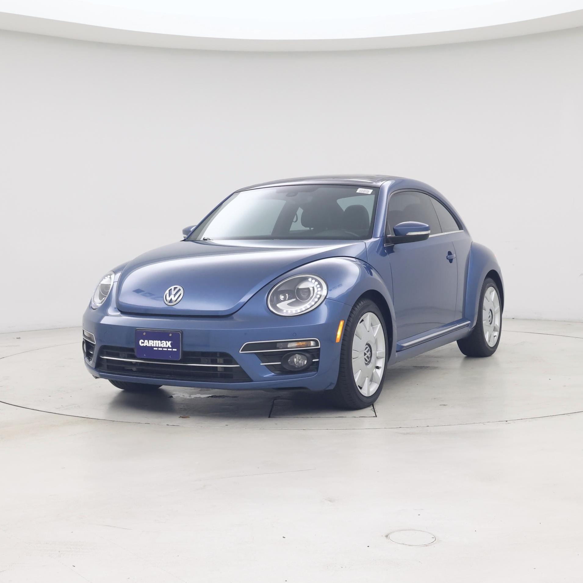 Thumbnail: 2018 Volkswagen Beetle - 4