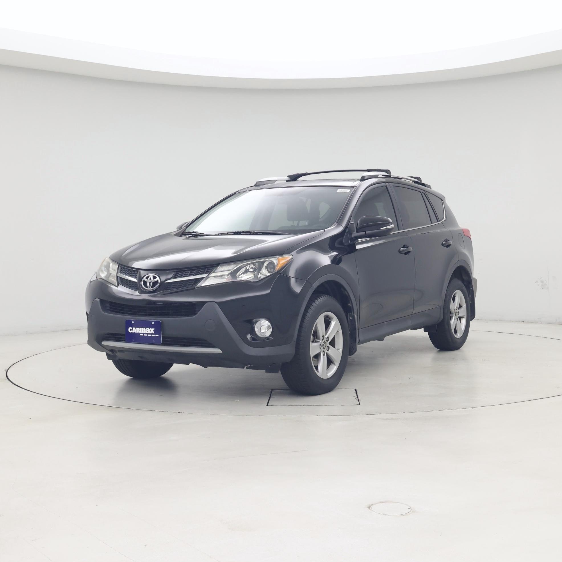 Thumbnail: 2015 Toyota RAV4 - 4