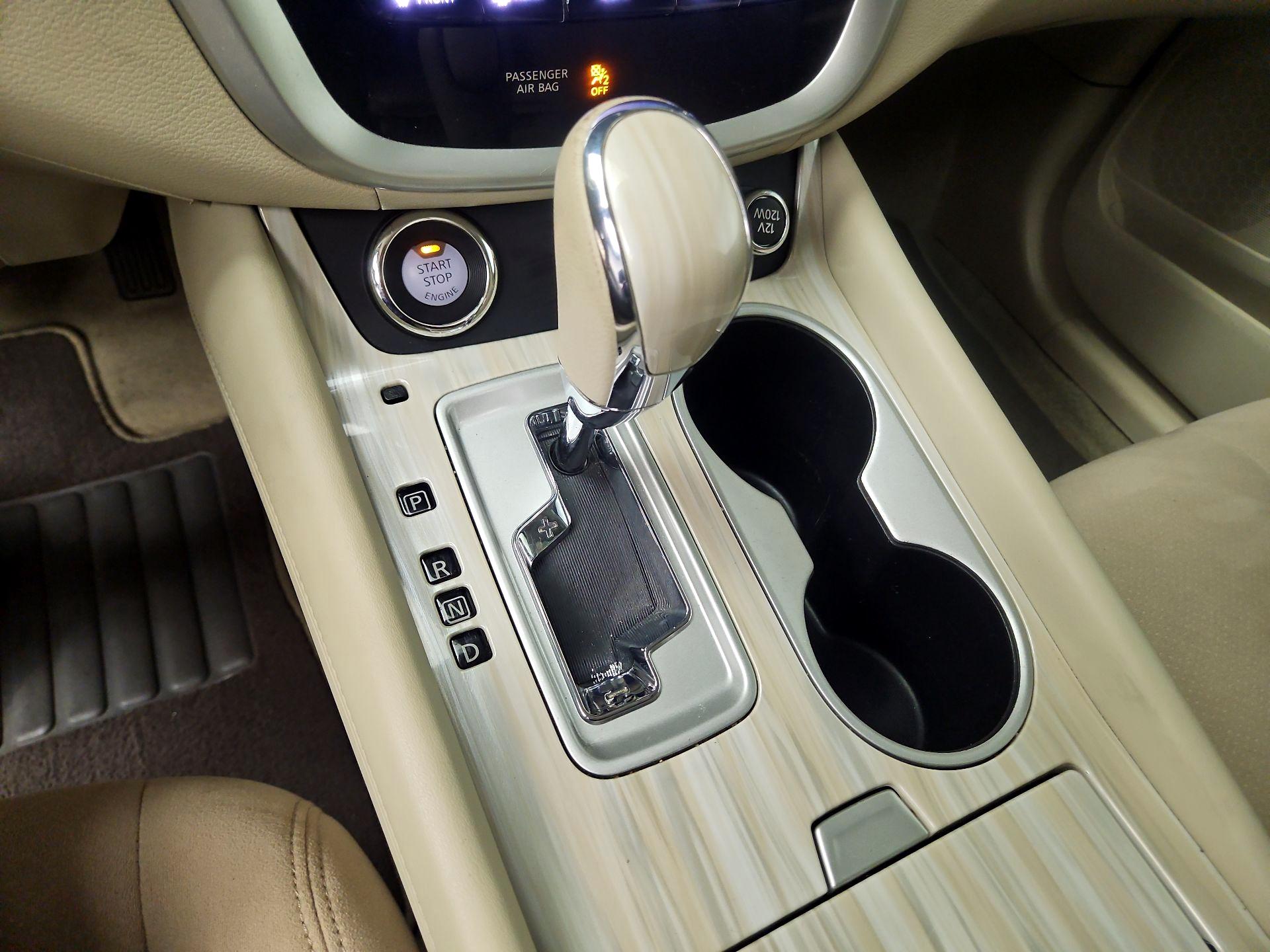 Thumbnail: 2015 Nissan Murano - 18