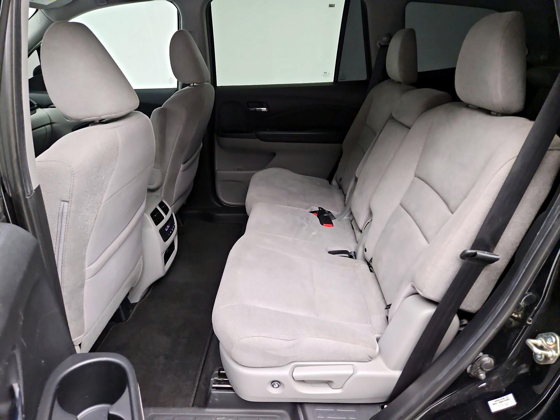 Thumbnail: 2020 Honda Pilot - 19