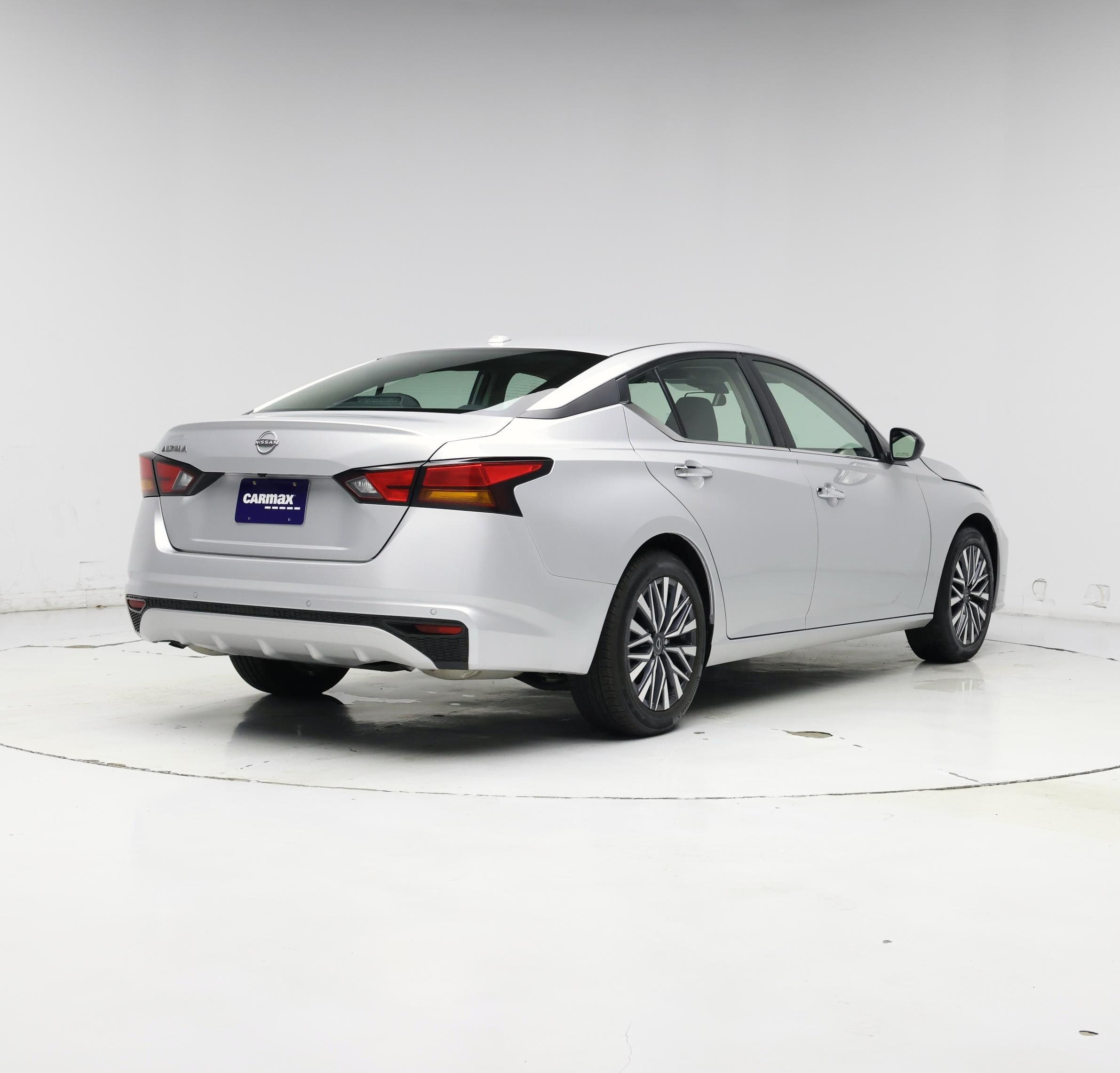 Thumbnail: 2025 Nissan Altima - 8