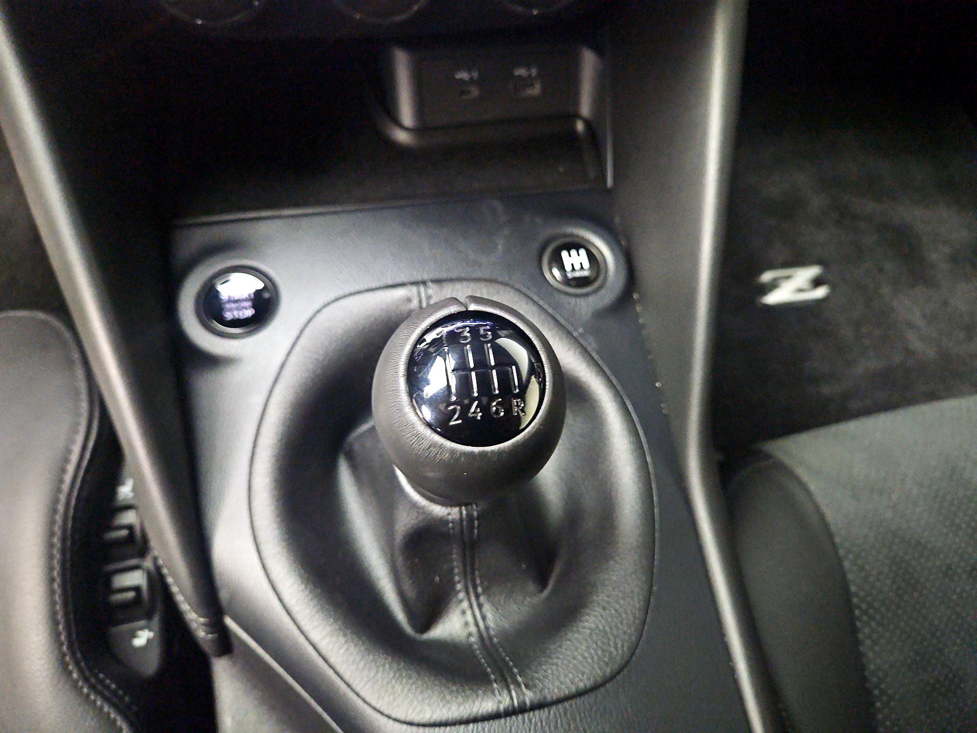 Thumbnail: 2024 Nissan Z - 18