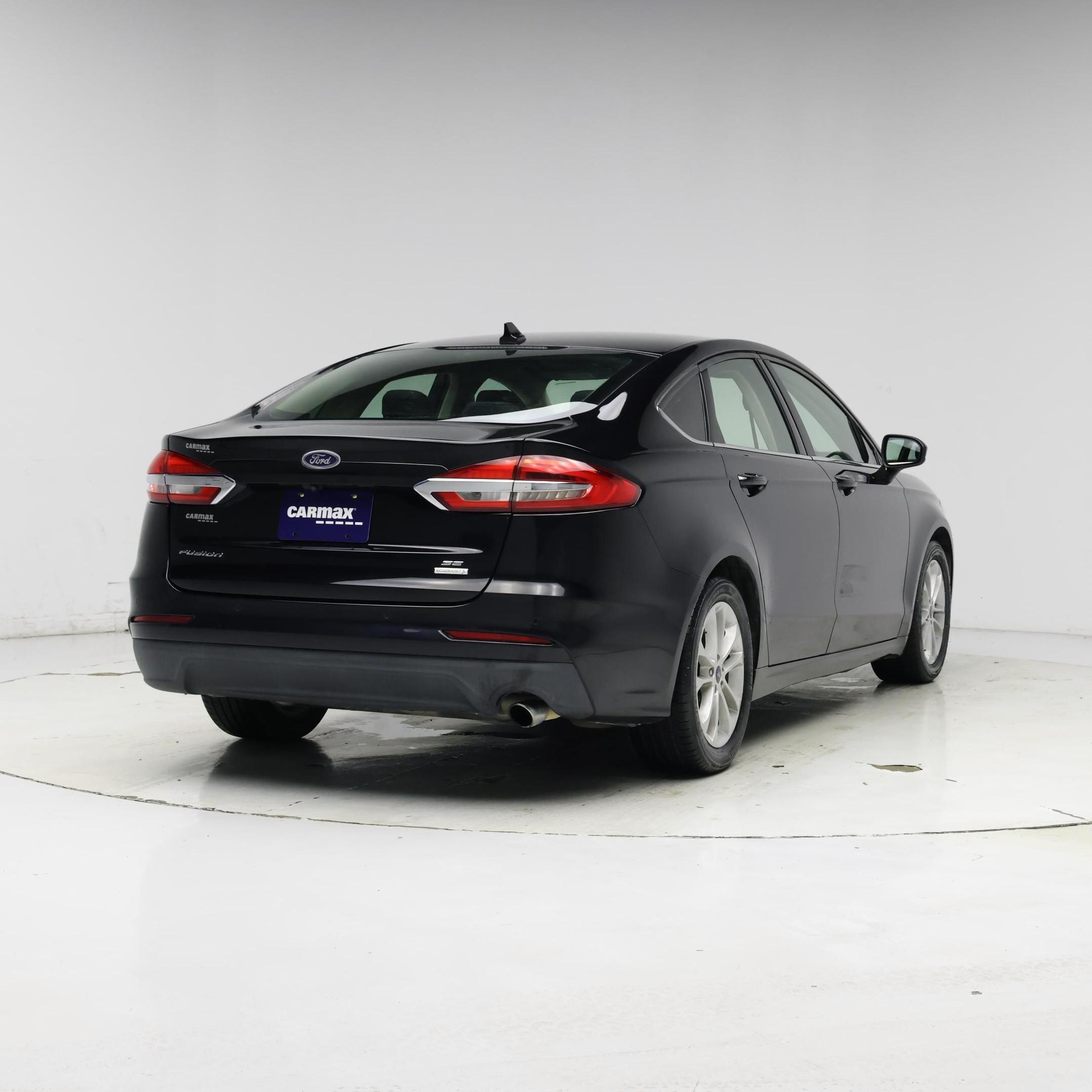 Thumbnail: 2019 Ford Fusion - 8