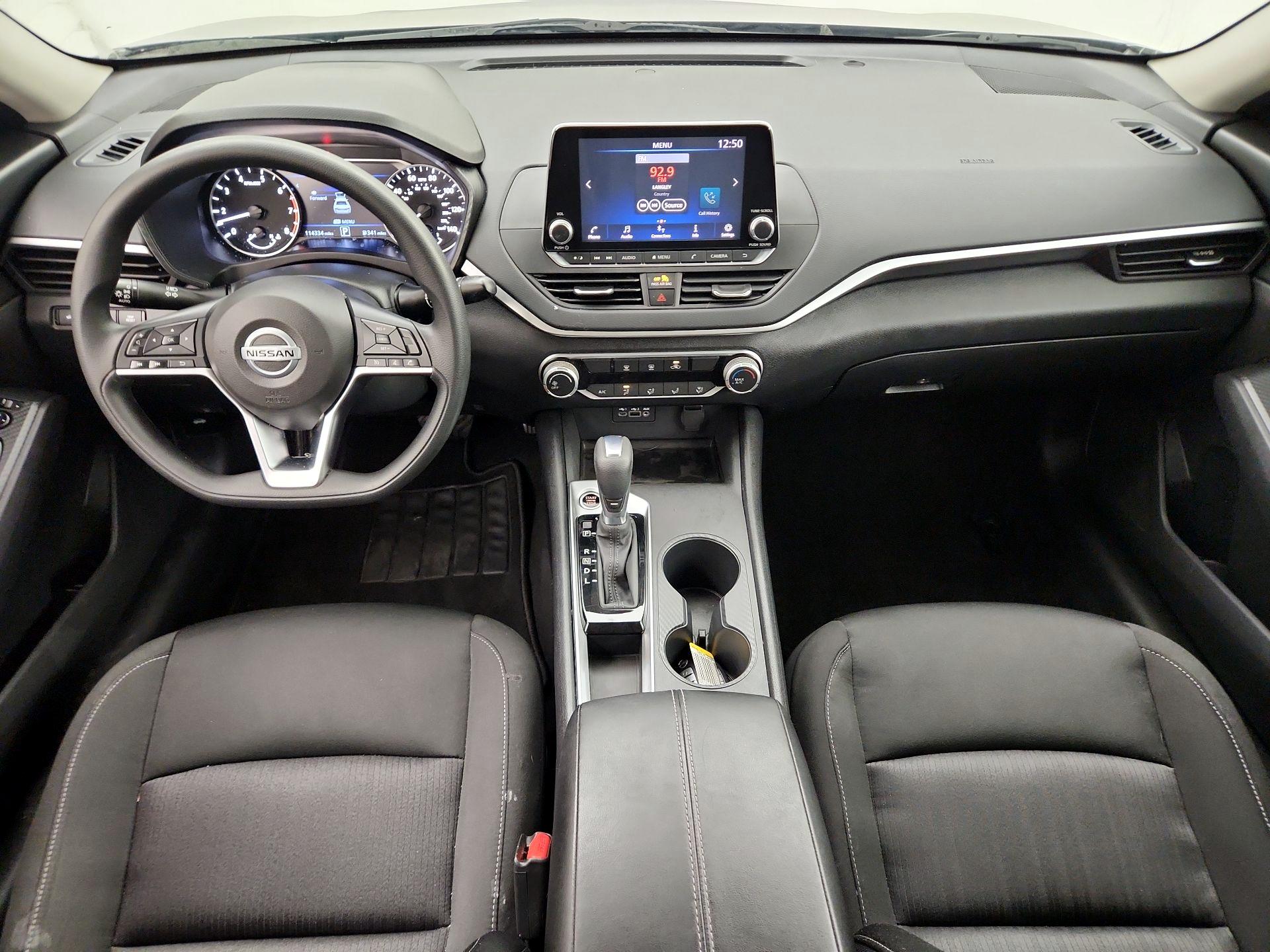 Thumbnail: 2020 Nissan Altima - 9