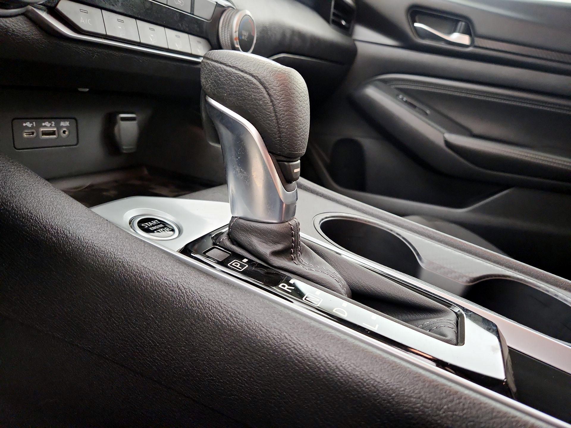 Thumbnail: 2020 Nissan Altima - 15