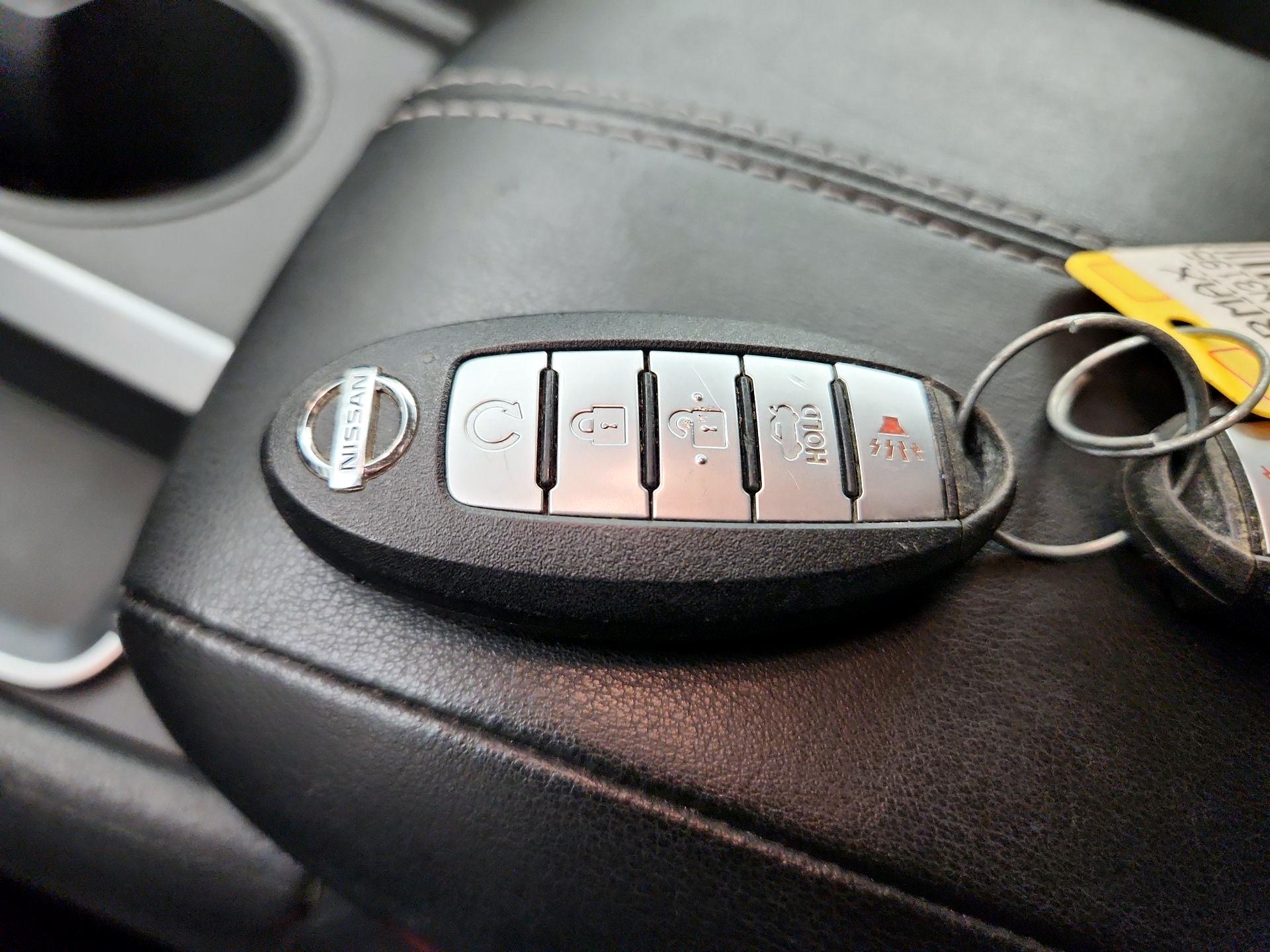 Thumbnail: 2020 Nissan Altima - 18