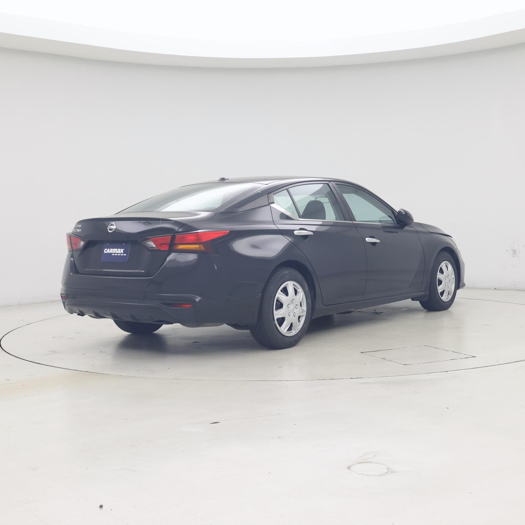 Thumbnail: 2020 Nissan Altima - 8