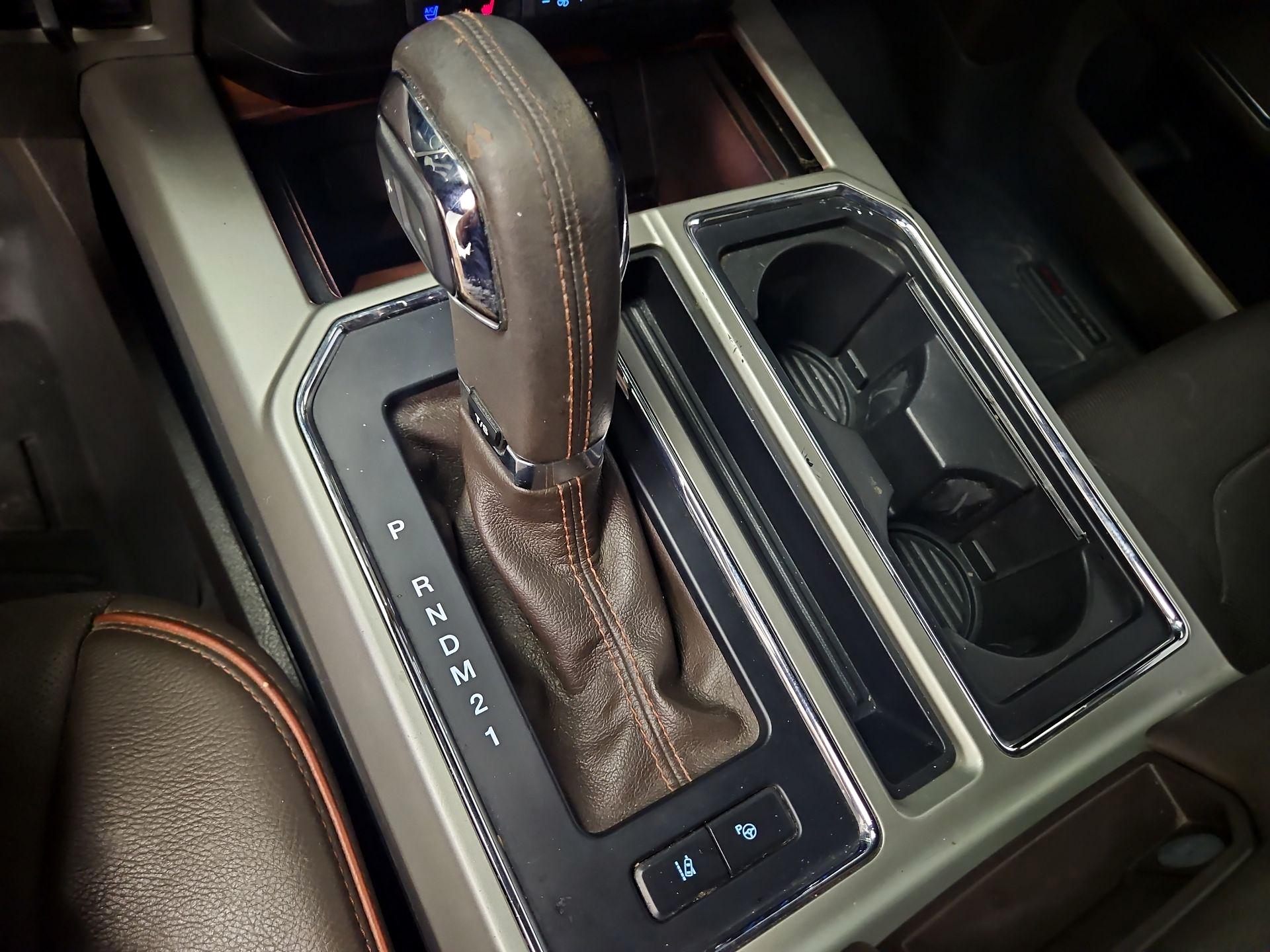 Thumbnail: 2015 Ford F-150 - 17