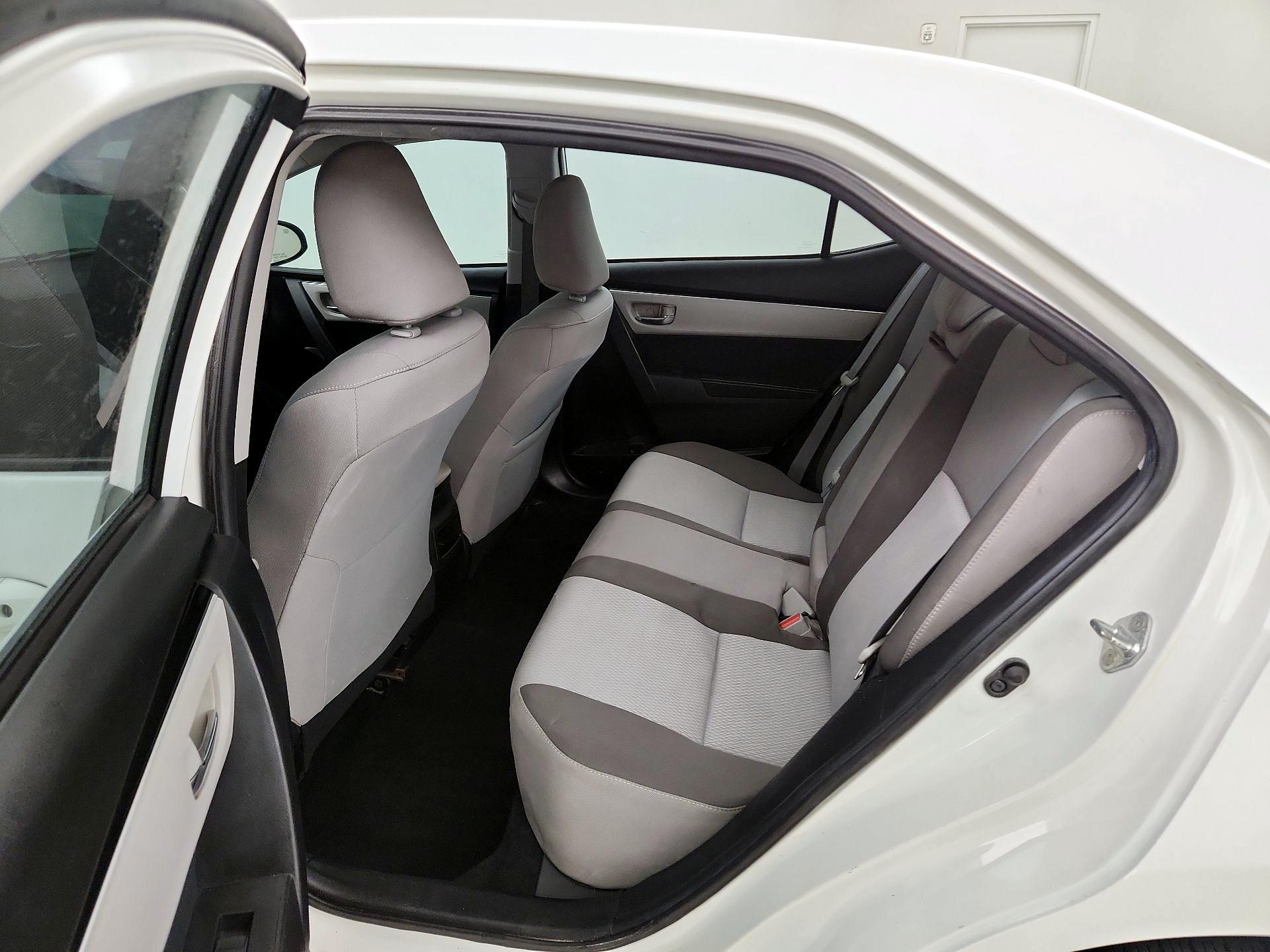 Thumbnail: 2018 Toyota Corolla - 19