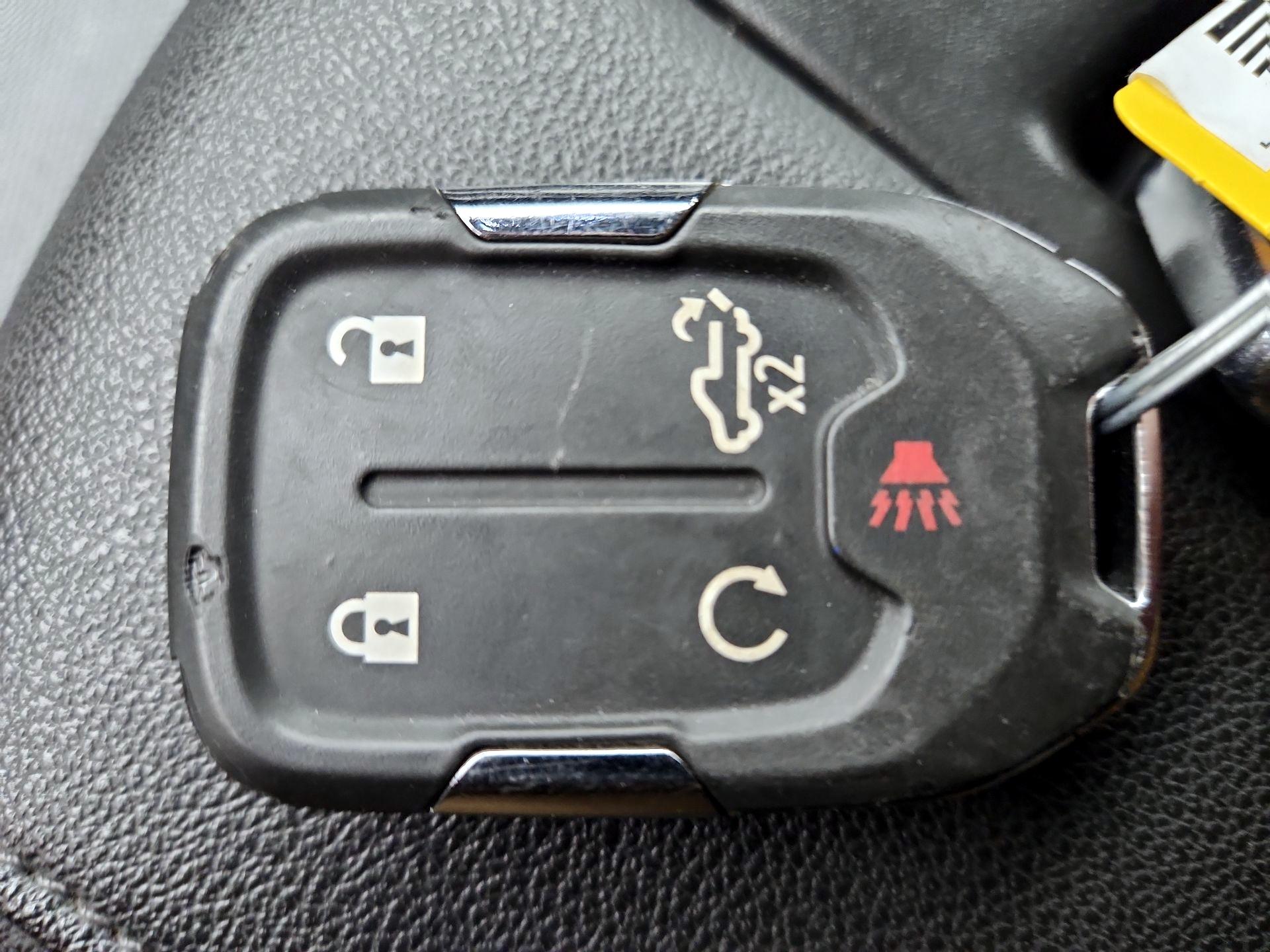 Thumbnail: 2022 Chevrolet Silverado 1500 - 18