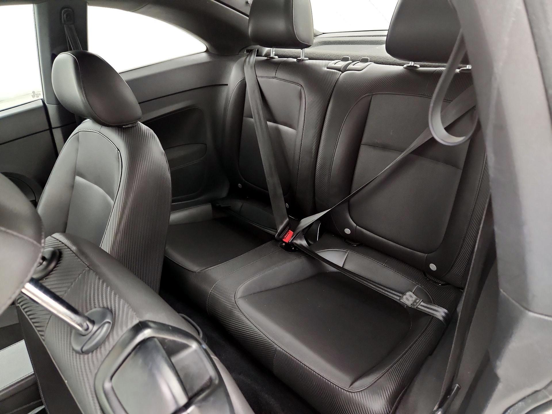 Thumbnail: 2017 Volkswagen Beetle - 18