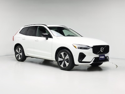 2024 Volvo XC60 Recharge PHEV T8 Plus Dark Theme