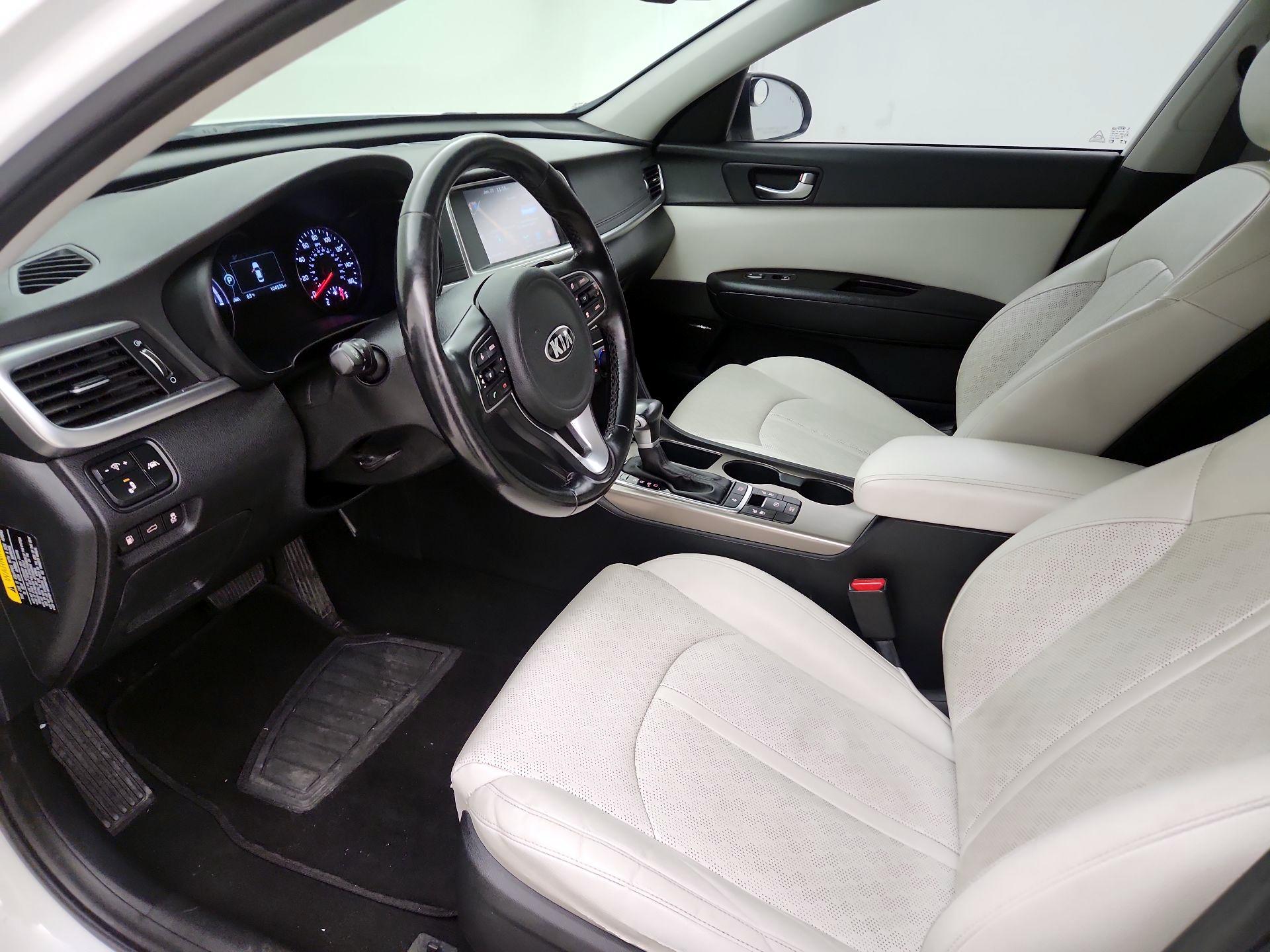 Thumbnail: 2018 Kia Optima - 11