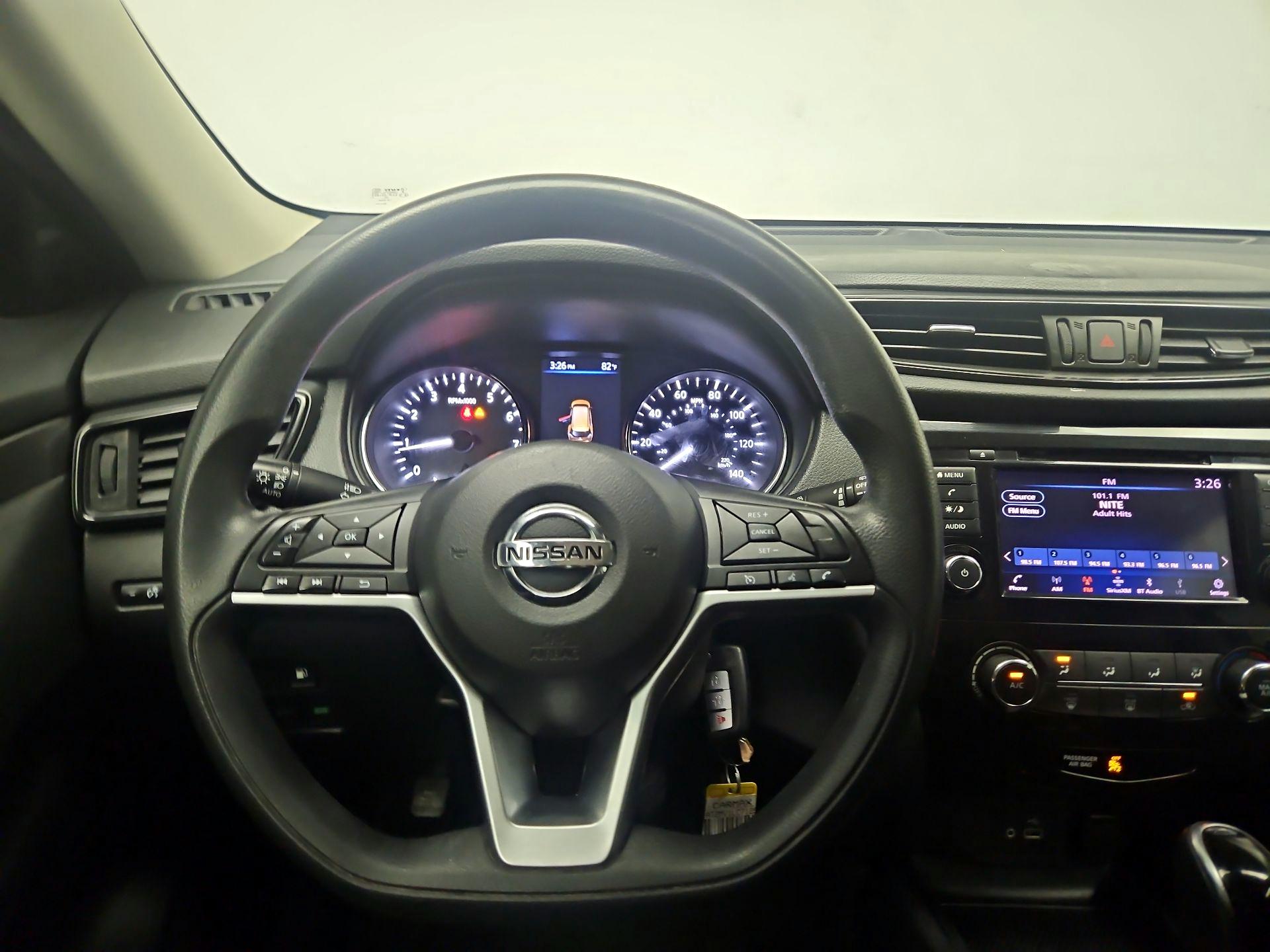 Thumbnail: 2020 Nissan Rogue - 10