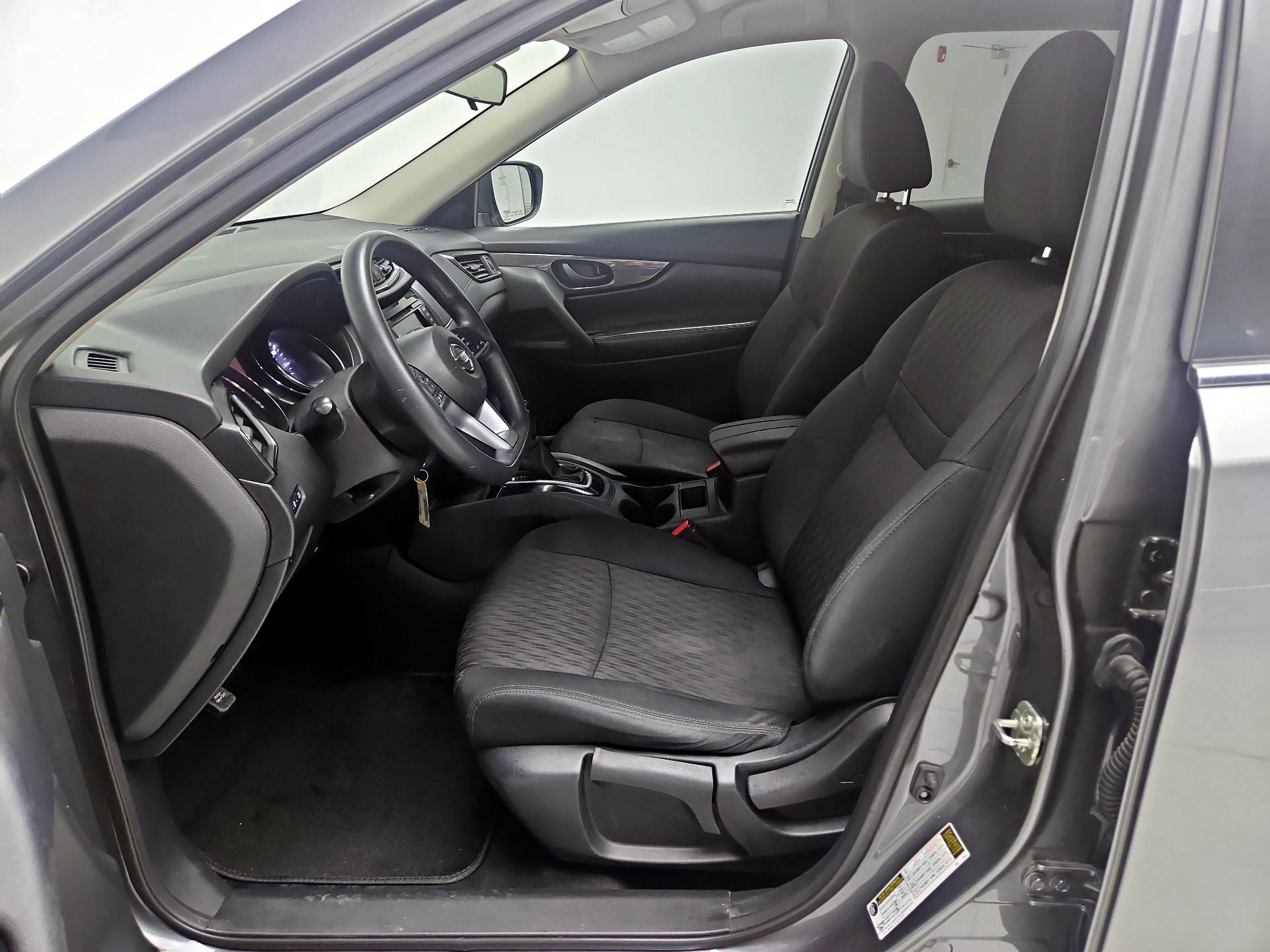 Thumbnail: 2020 Nissan Rogue - 11