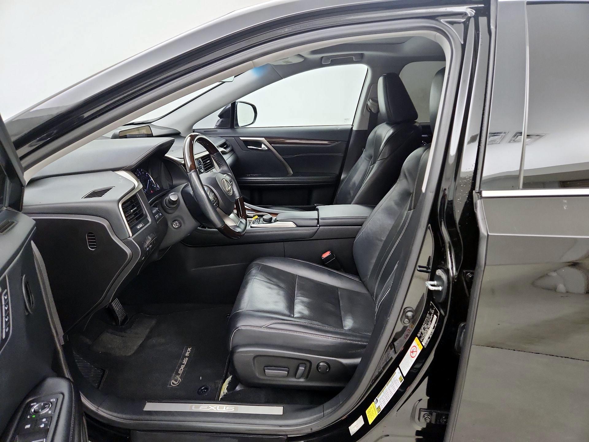 Thumbnail: 2018 Lexus RX - 11