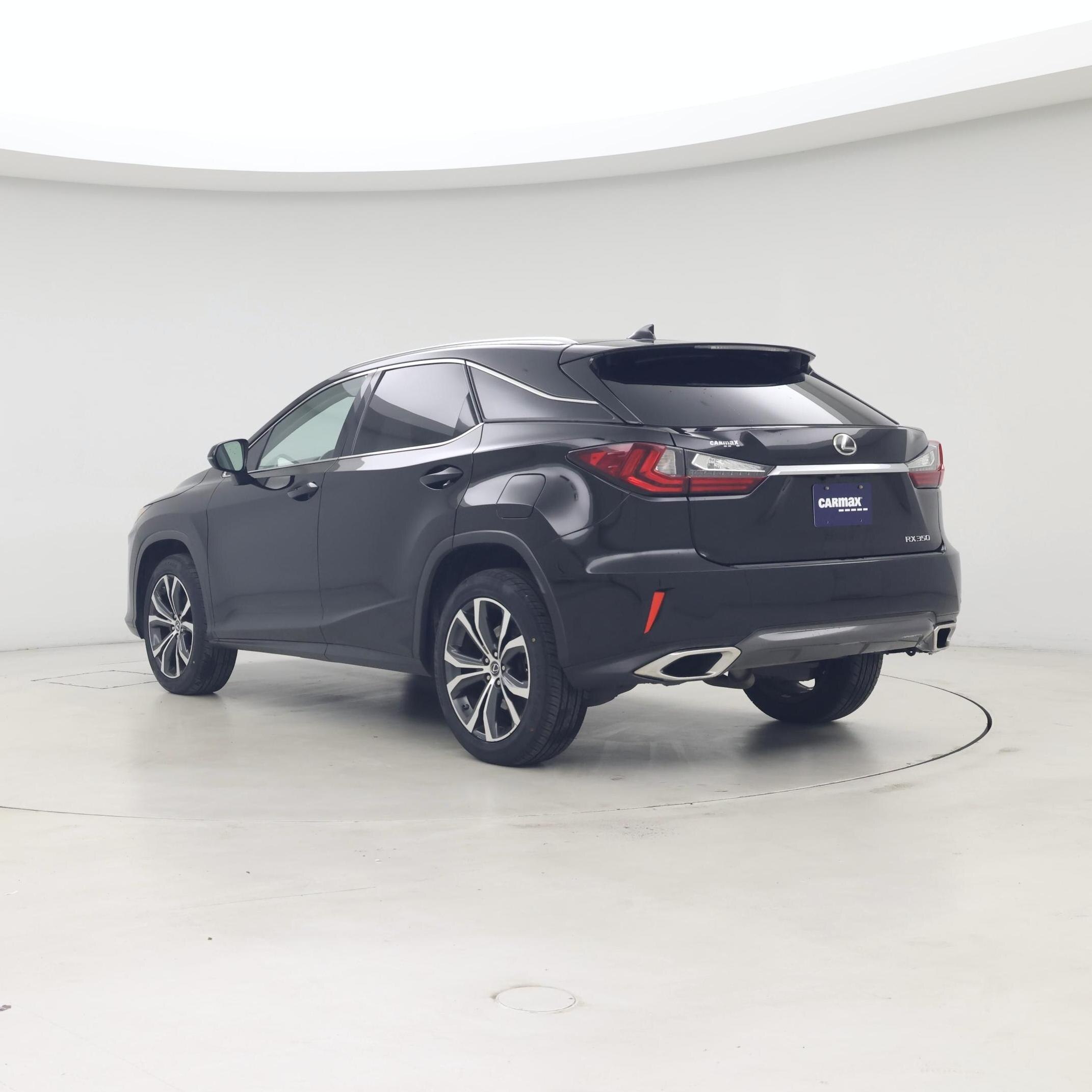 Thumbnail: 2018 Lexus RX - 2