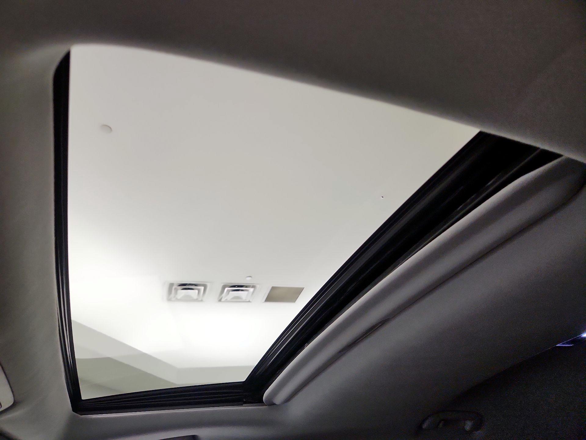 Thumbnail: 2018 Lexus RX - 19