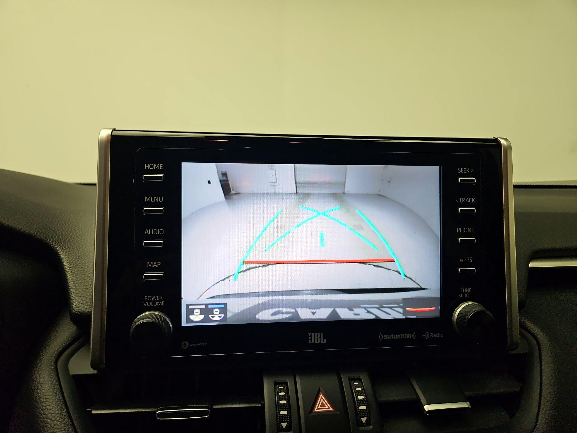 Thumbnail: 2020 Toyota RAV4 - 15