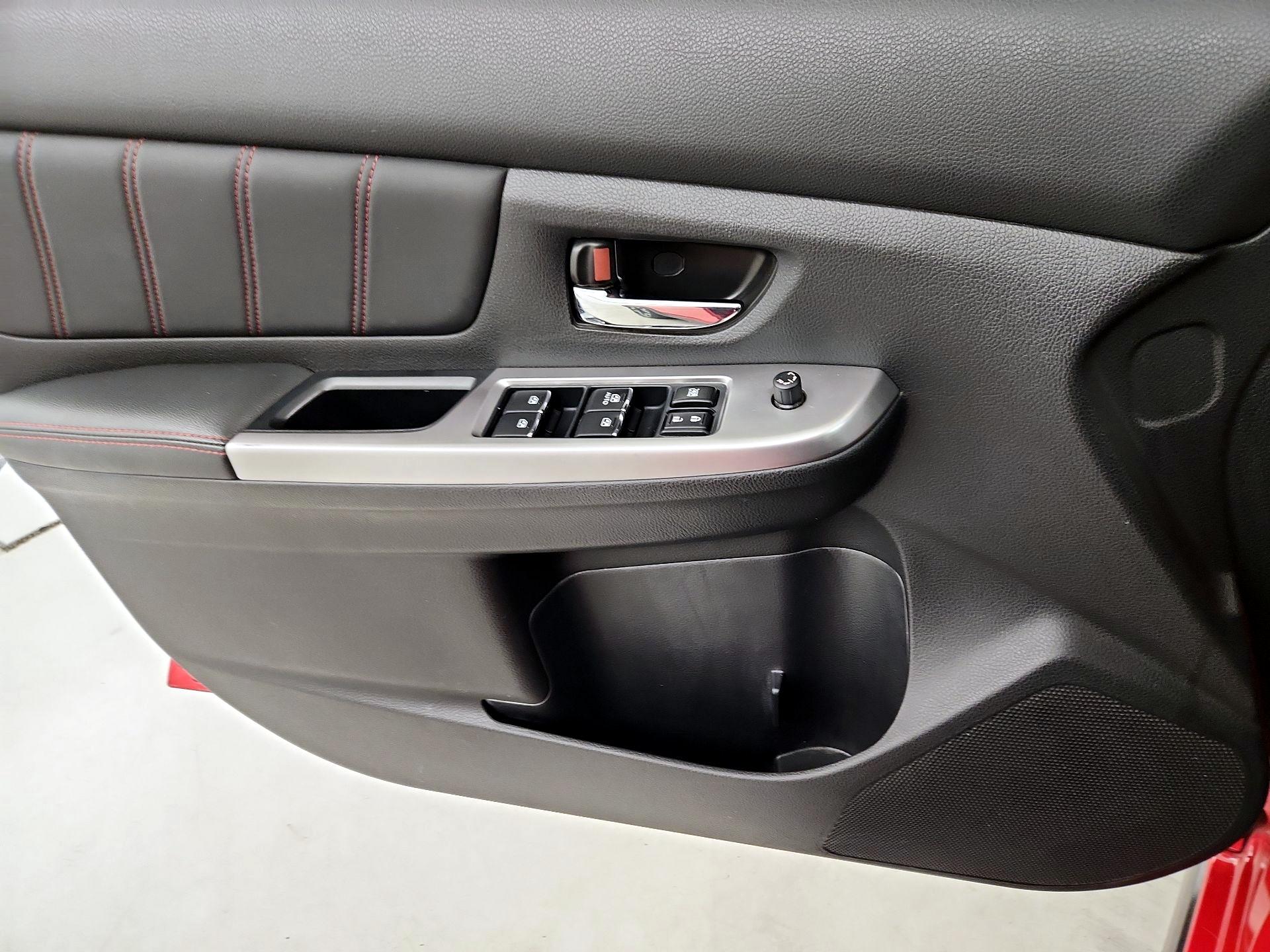 Thumbnail: 2016 Subaru XV Crosstrek - 12