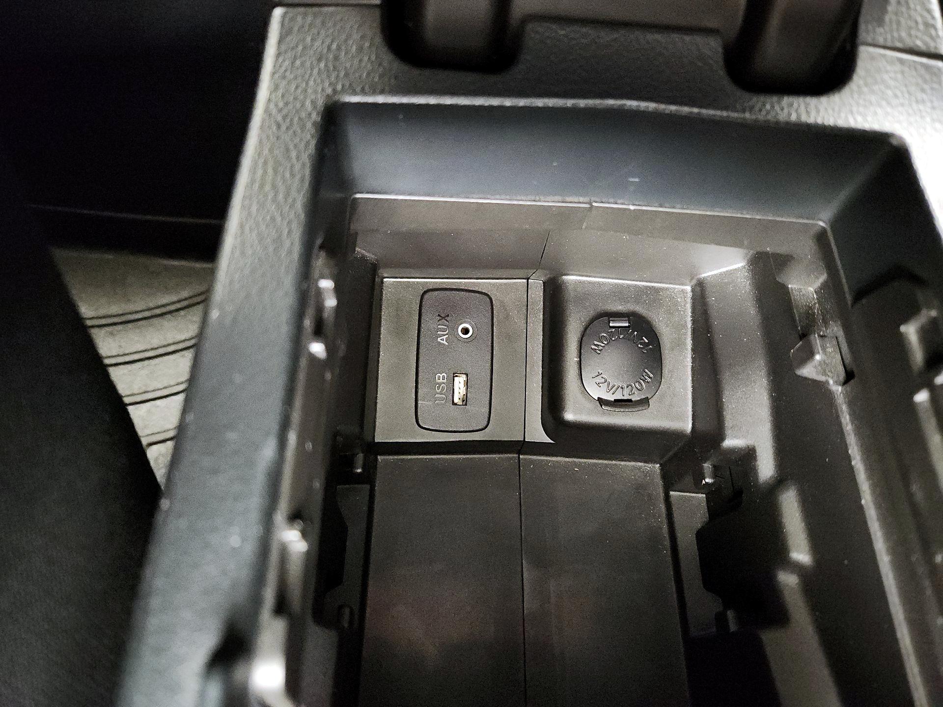 Thumbnail: 2016 Subaru XV Crosstrek - 18