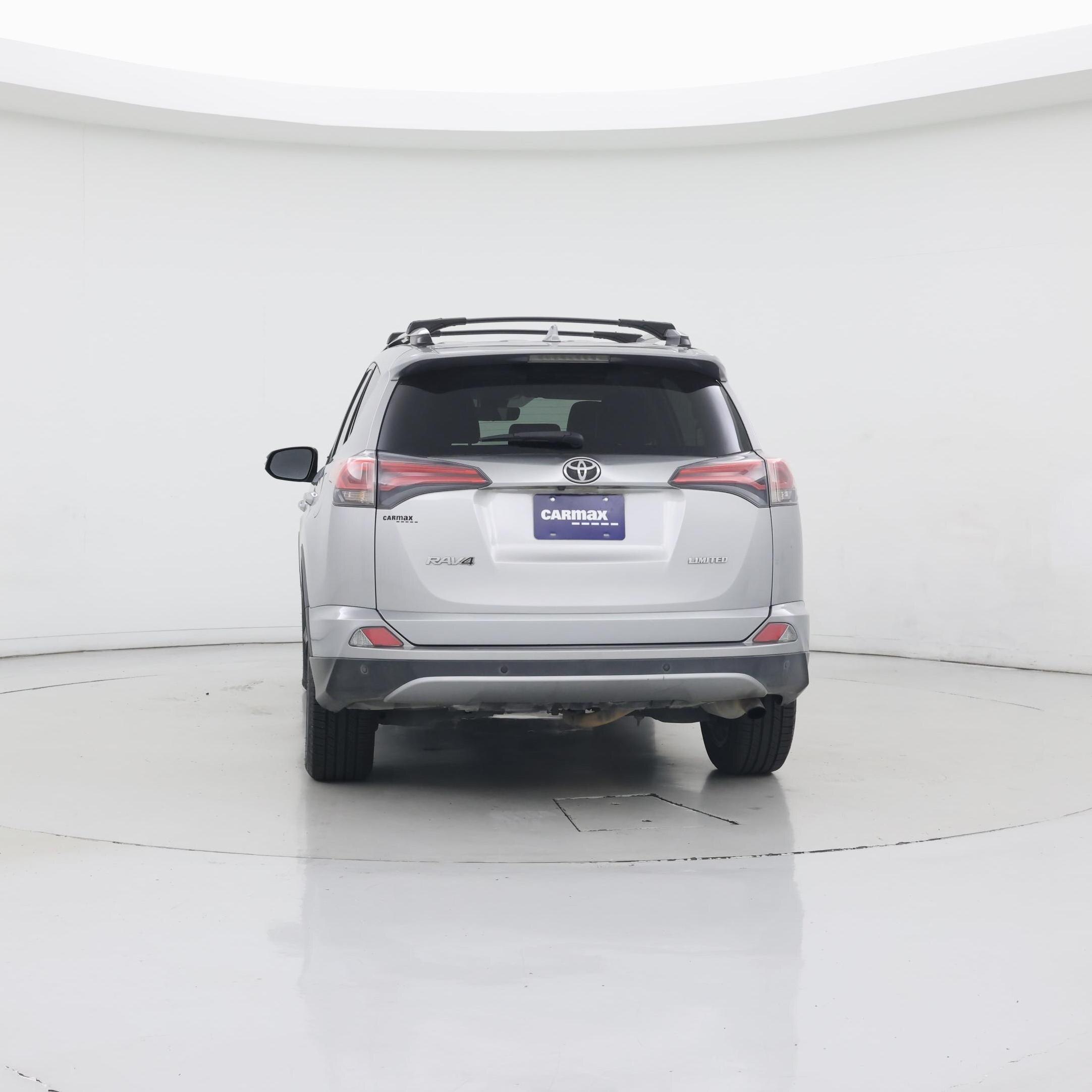 Thumbnail: 2017 Toyota RAV4 - 6