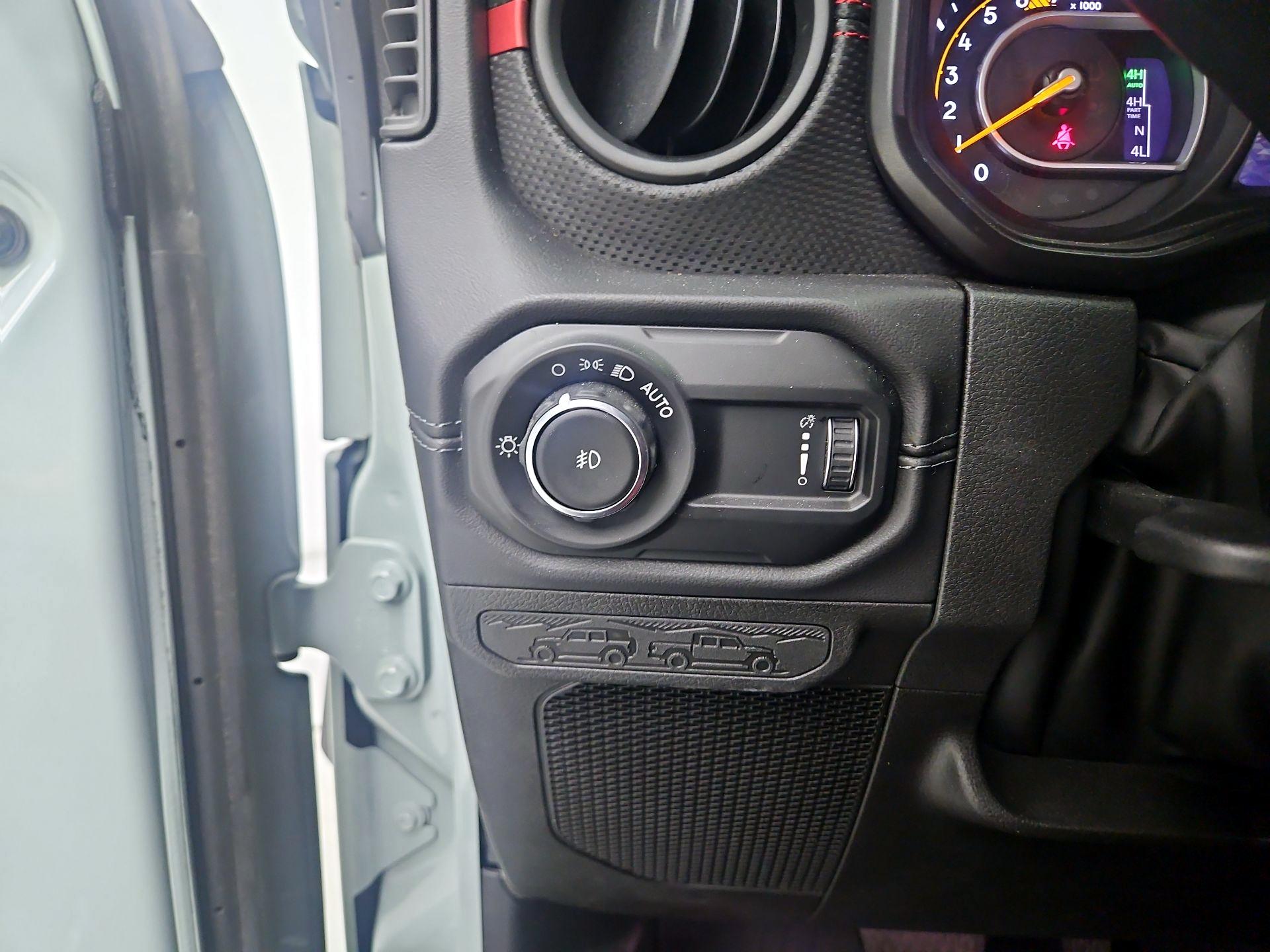 Thumbnail: 2024 Jeep Wrangler - 13