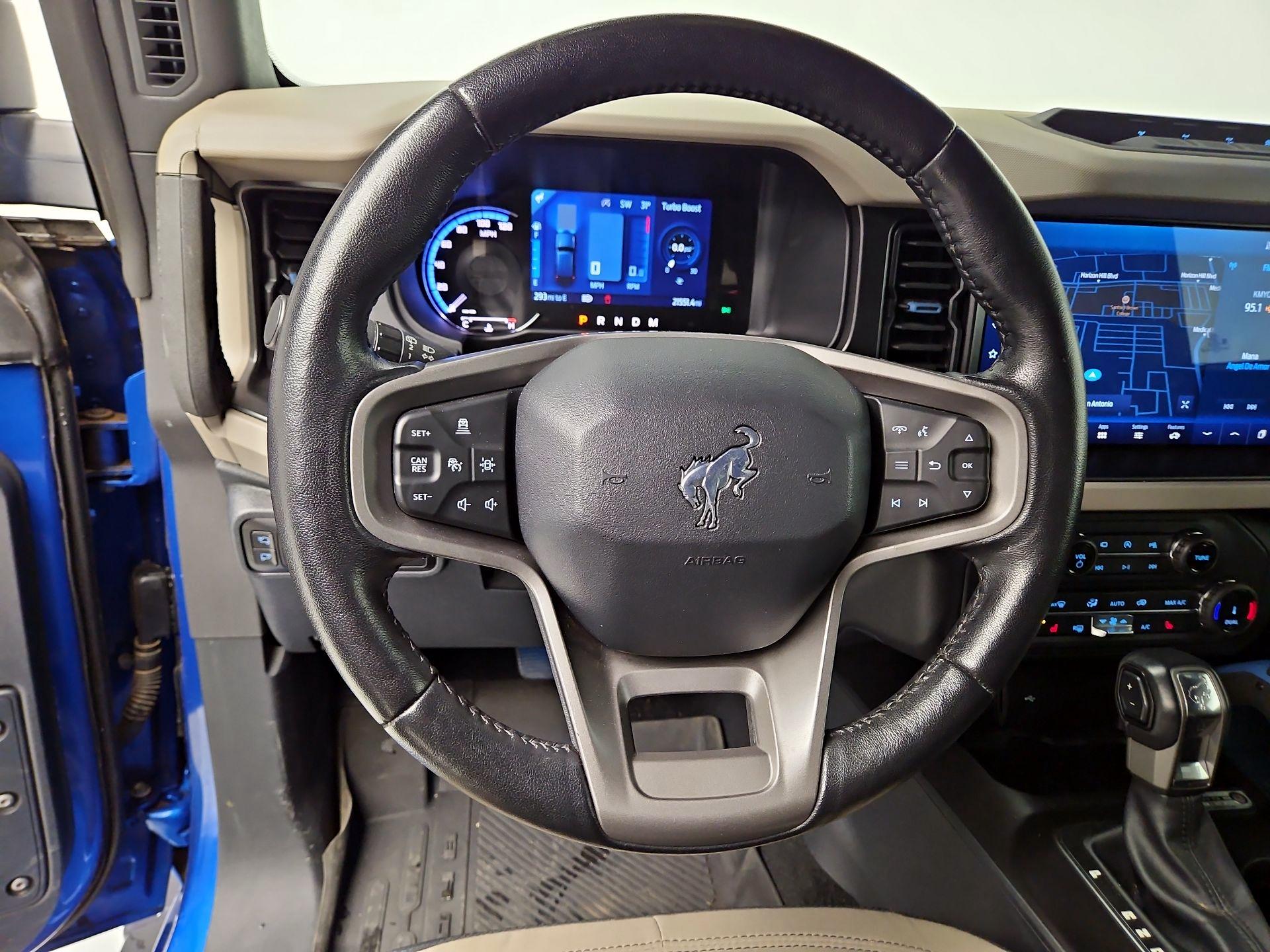 Thumbnail: 2022 Ford Bronco - 10