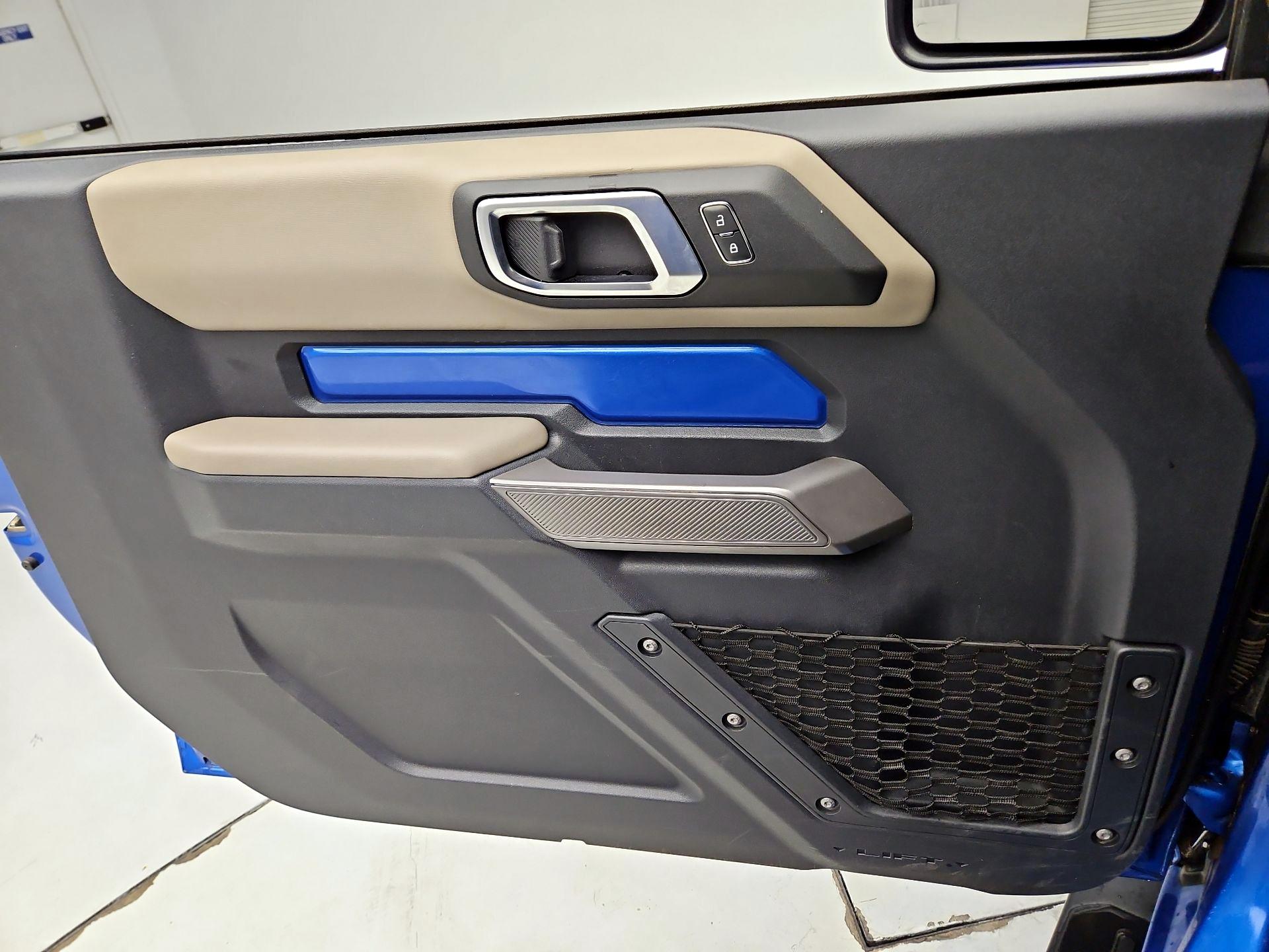 Thumbnail: 2022 Ford Bronco - 12