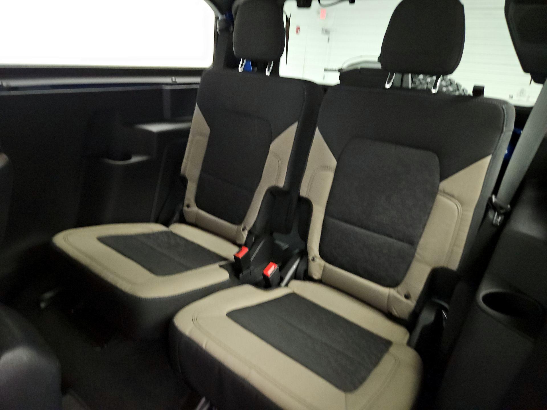 Thumbnail: 2022 Ford Bronco - 20