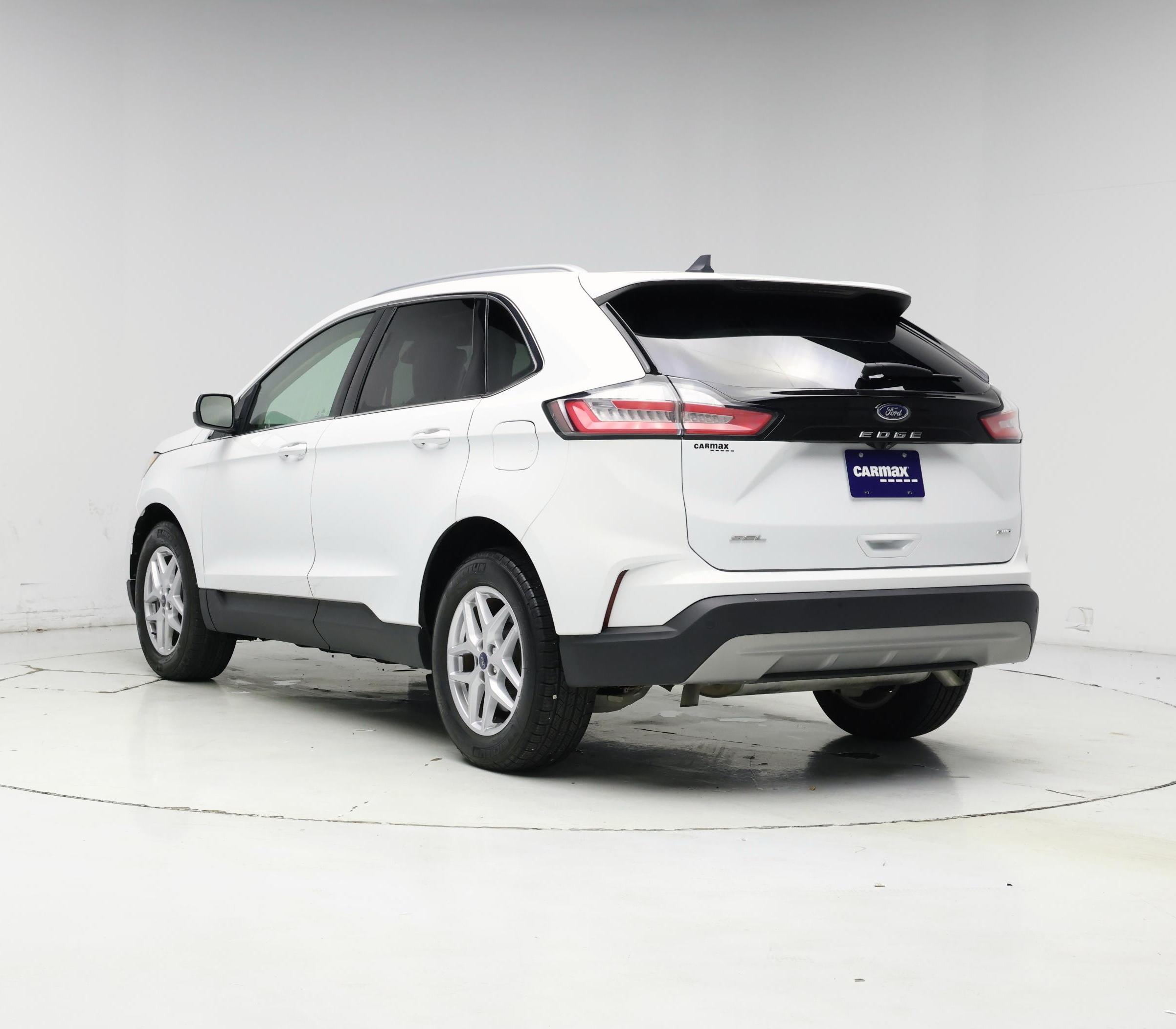 Thumbnail: 2022 Ford Edge - 2