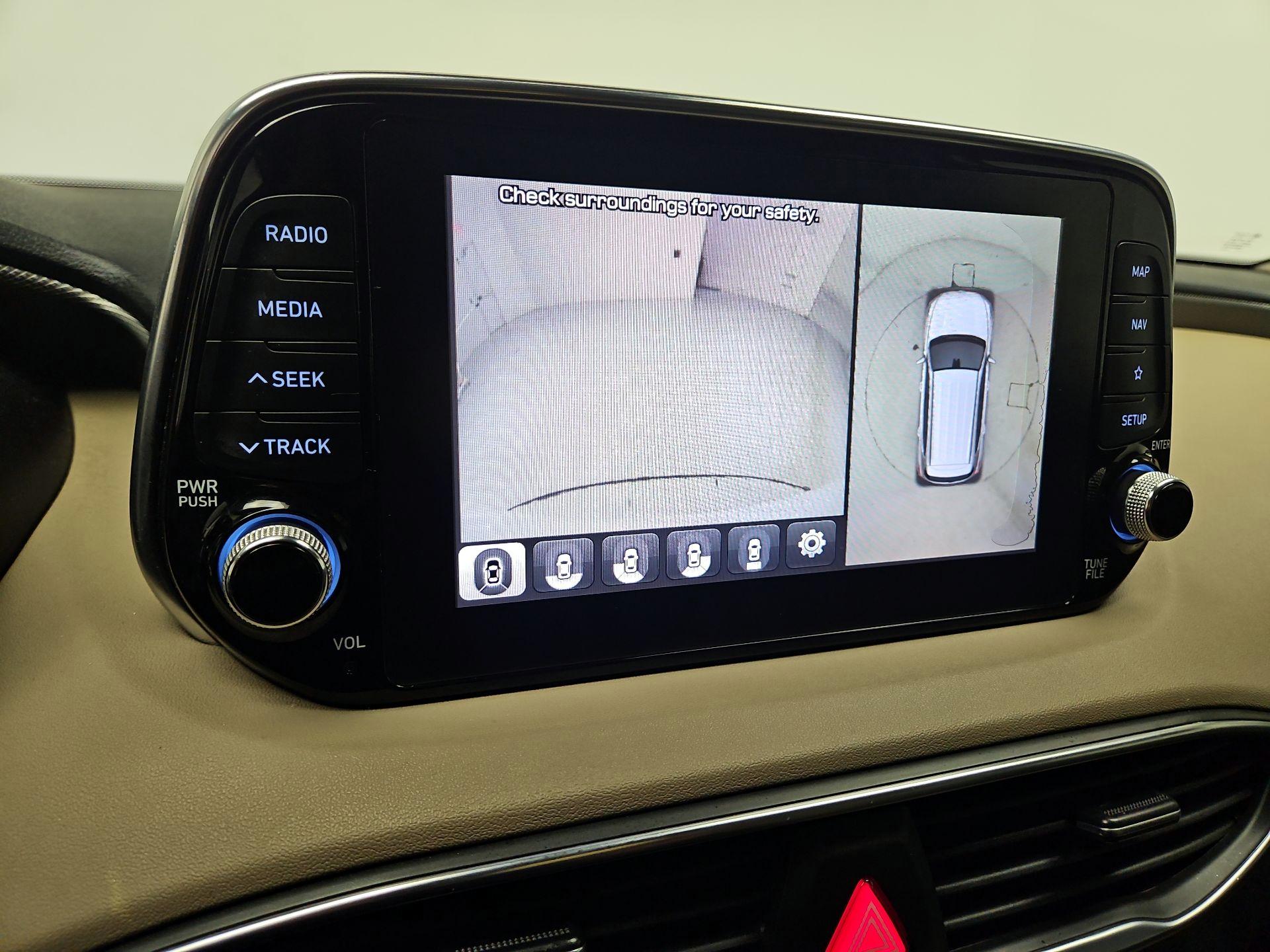 Thumbnail: 2019 Hyundai Santa Fe - 15