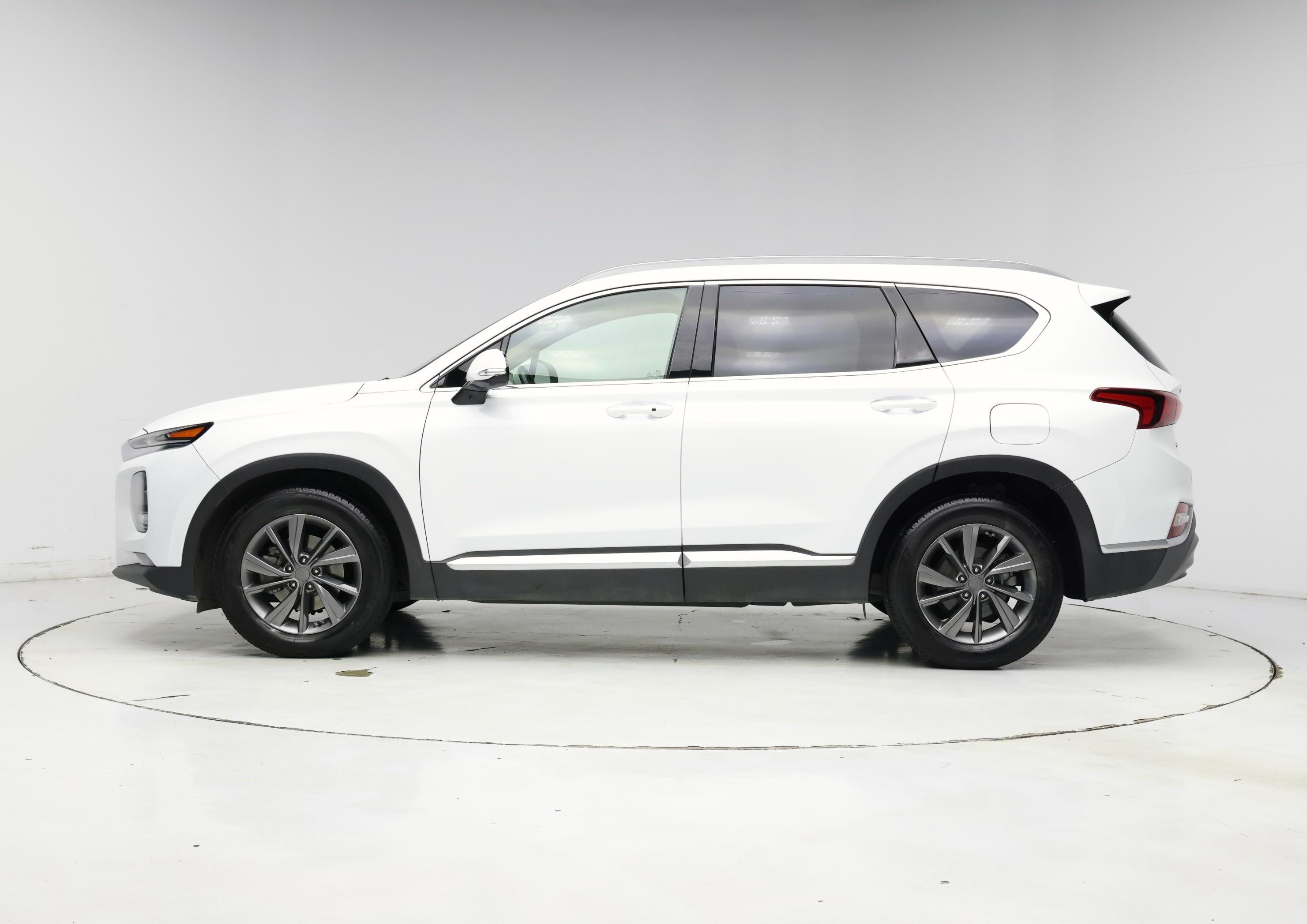 Thumbnail: 2019 Hyundai Santa Fe - 3