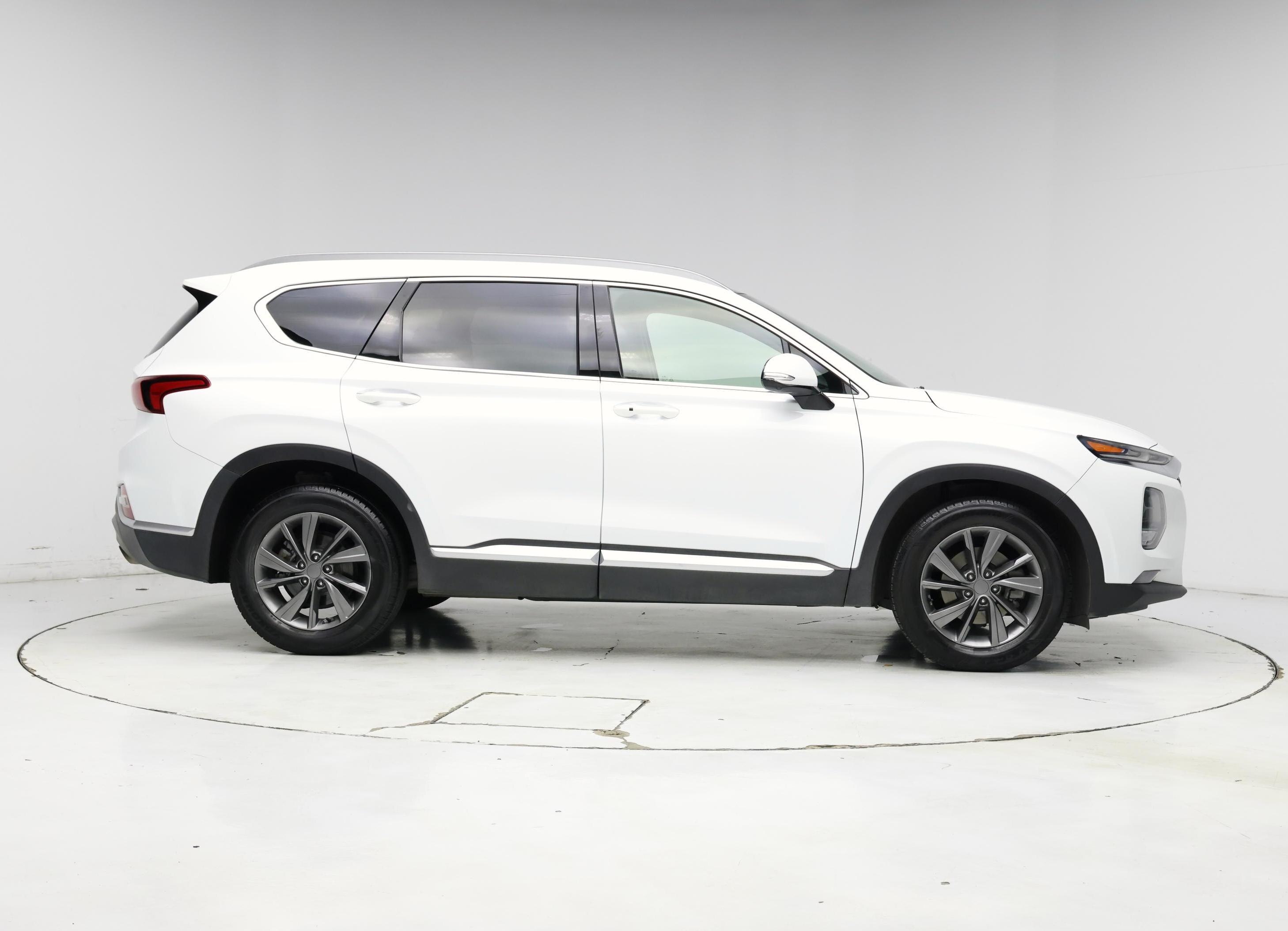 Thumbnail: 2019 Hyundai Santa Fe - 7