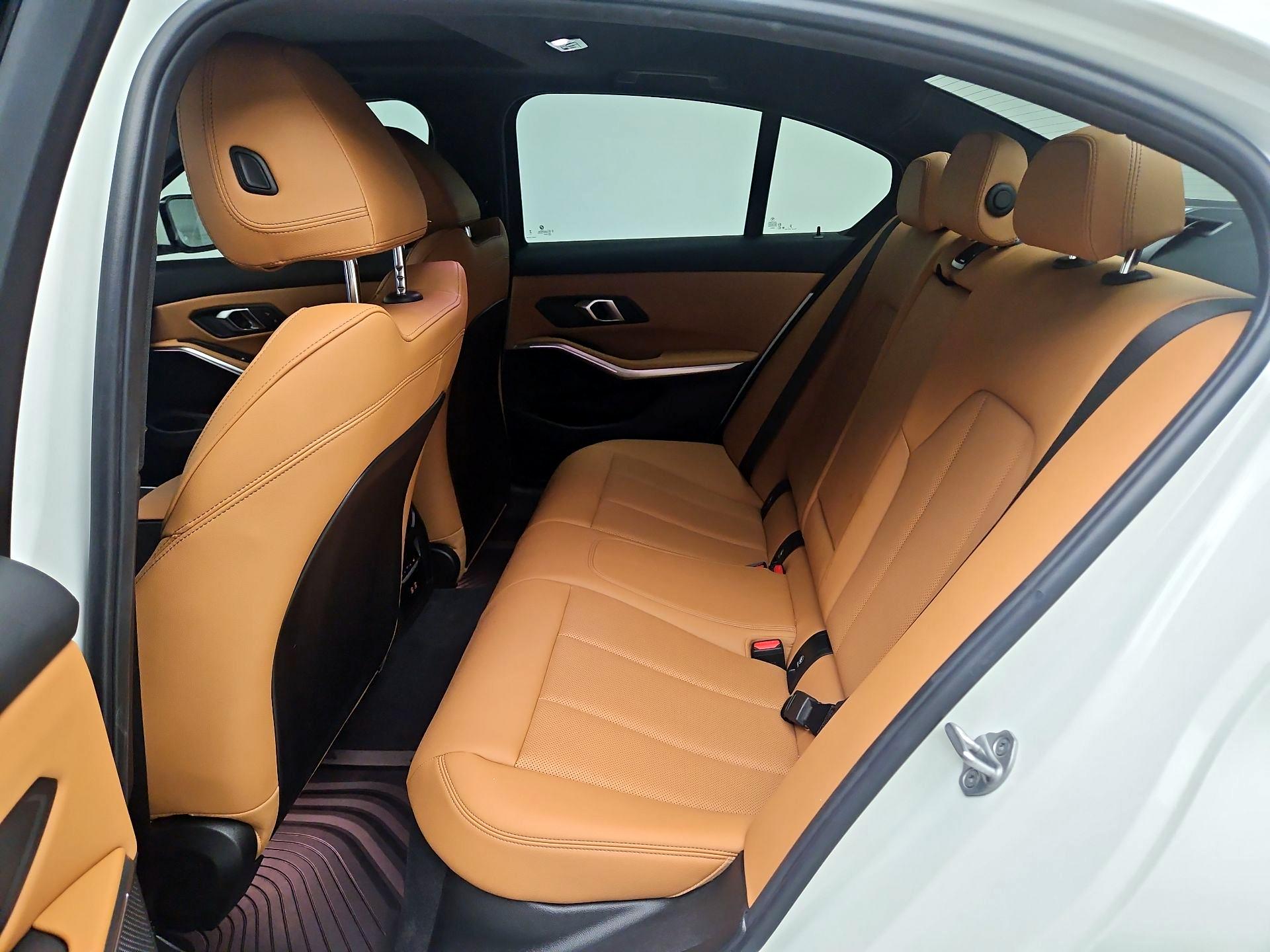 Thumbnail: 2024 BMW 3 Series - 20