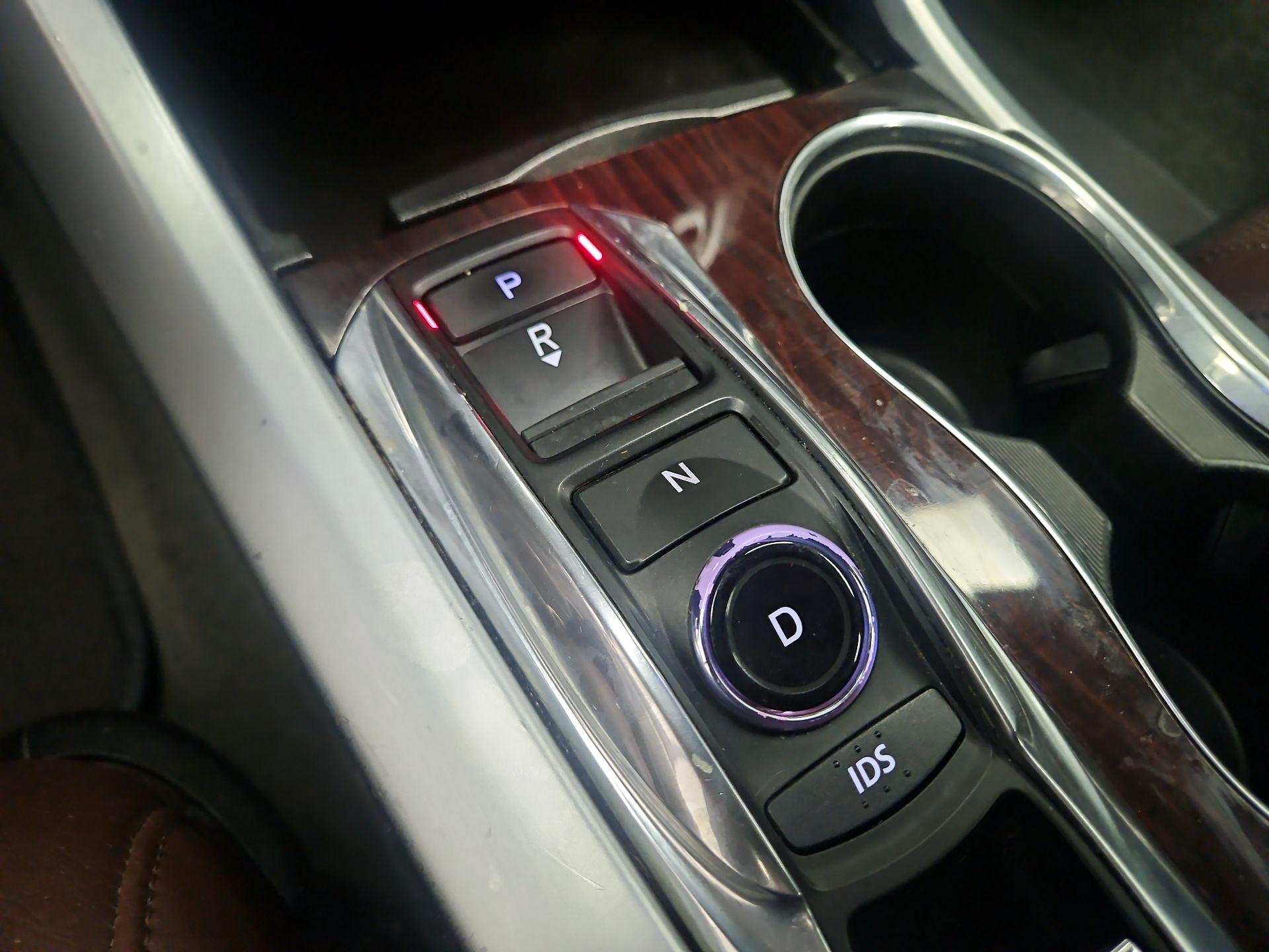 Thumbnail: 2015 Acura TLX - 17
