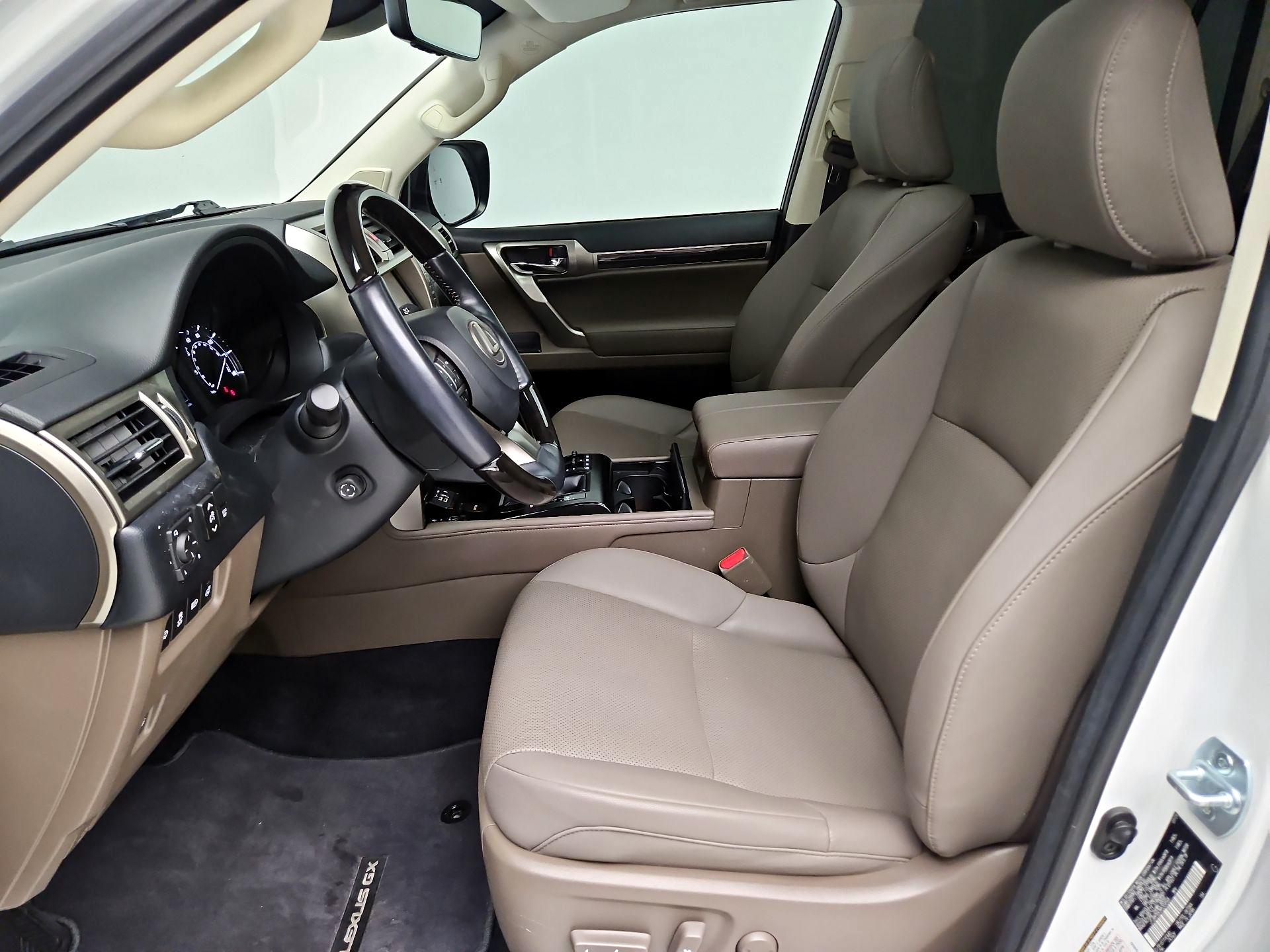 Thumbnail: 2021 Lexus GX - 11