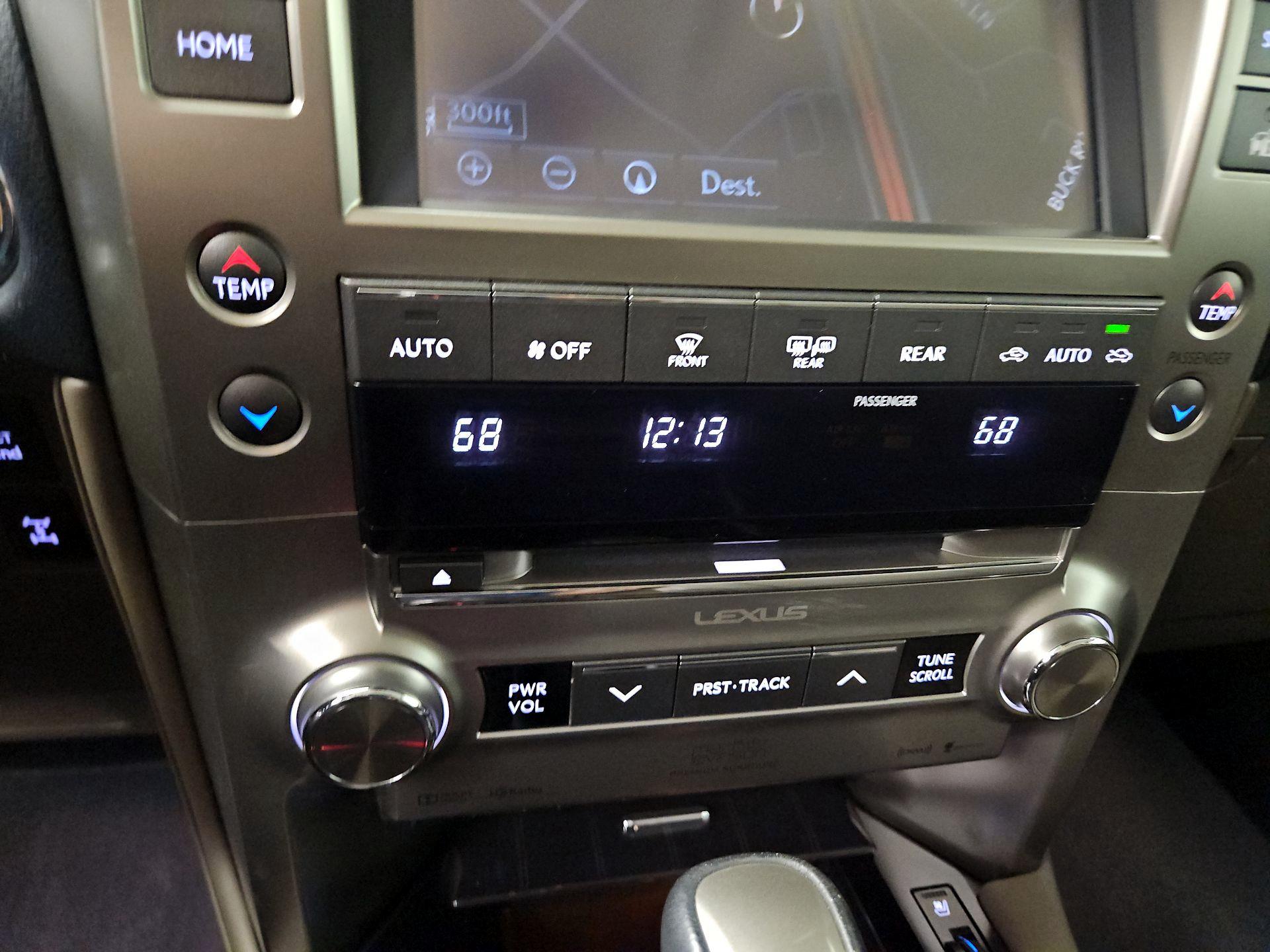 Thumbnail: 2021 Lexus GX - 17