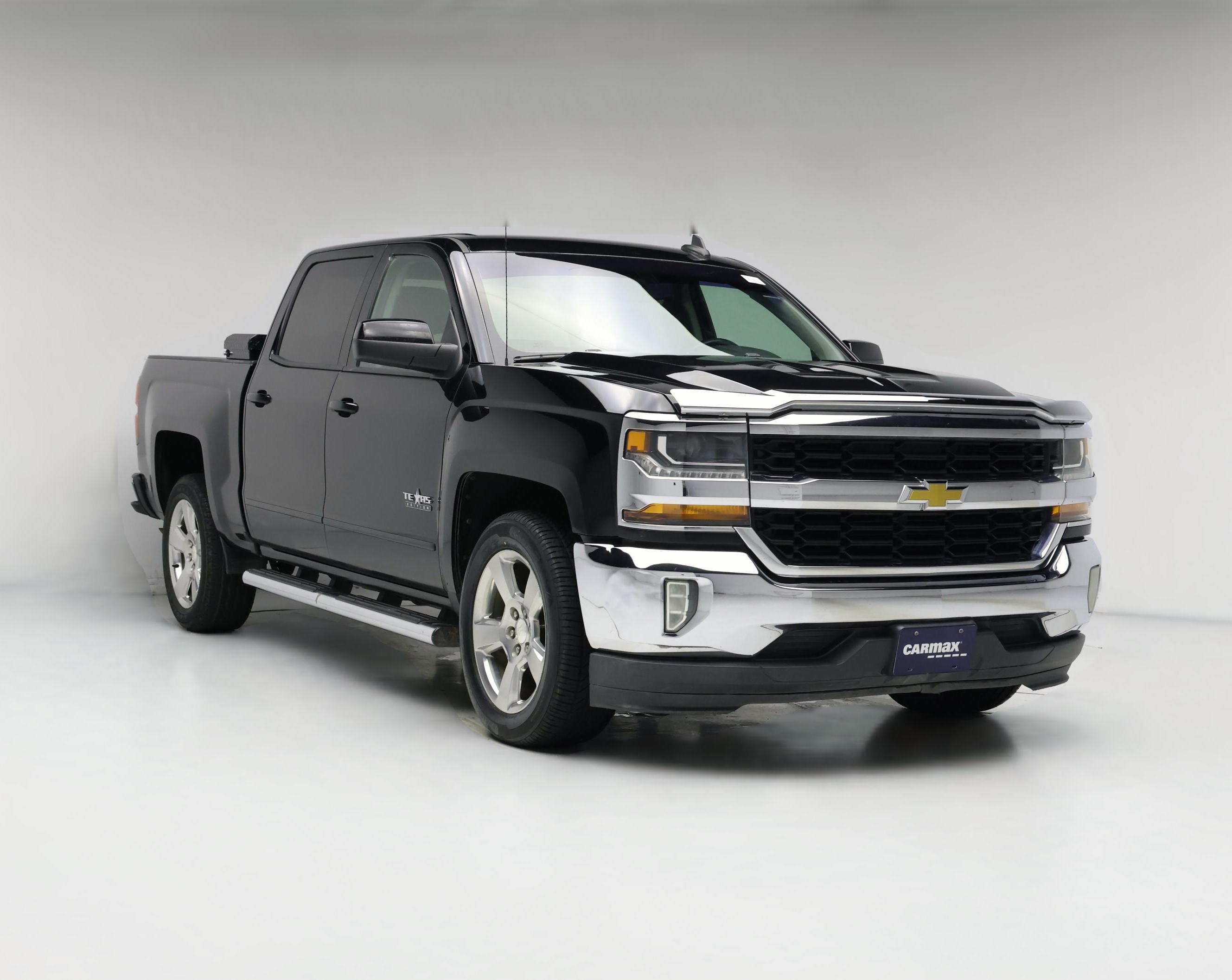 Thumbnail: 2017 Chevrolet Silverado 1500 - 1