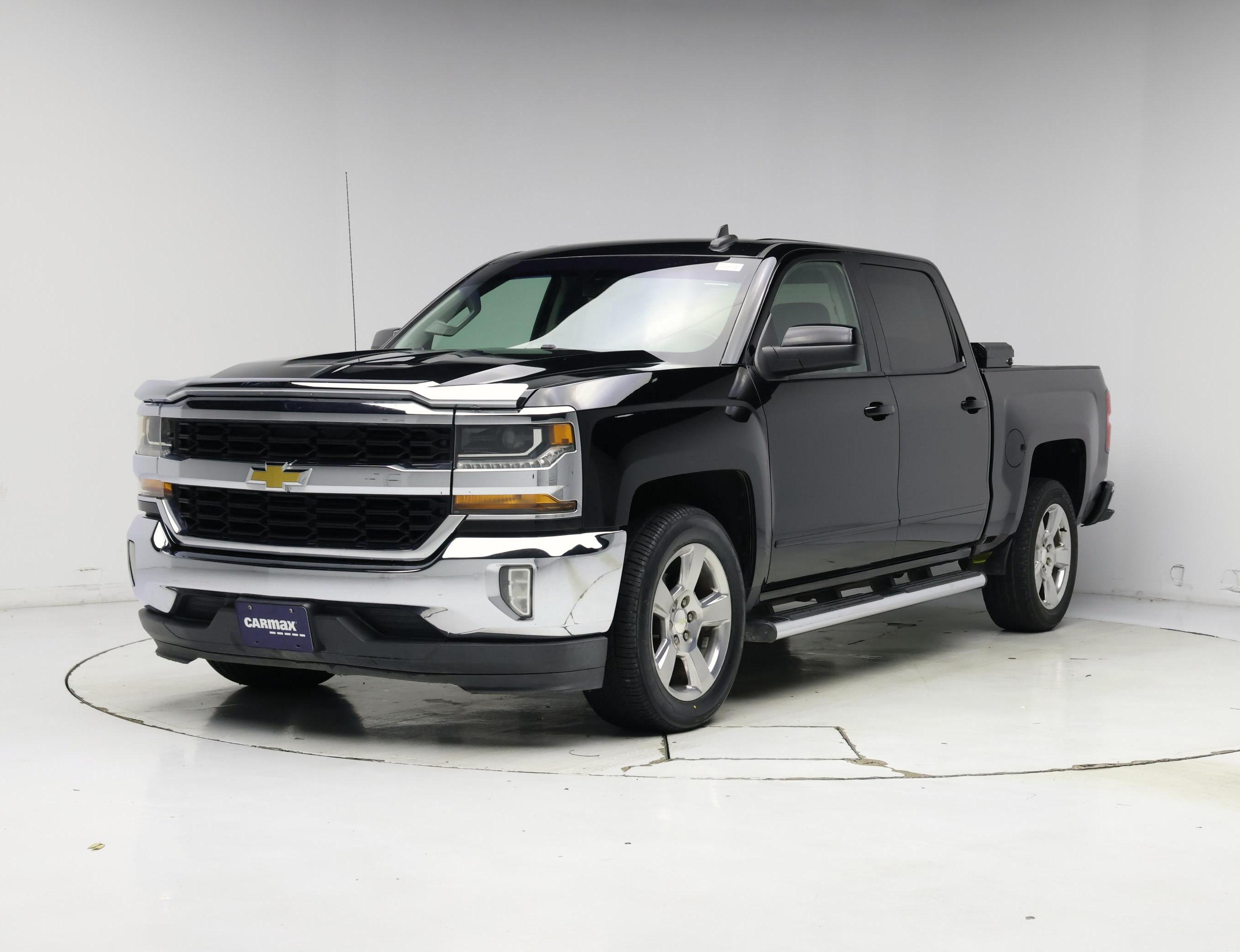 Thumbnail: 2017 Chevrolet Silverado 1500 - 4