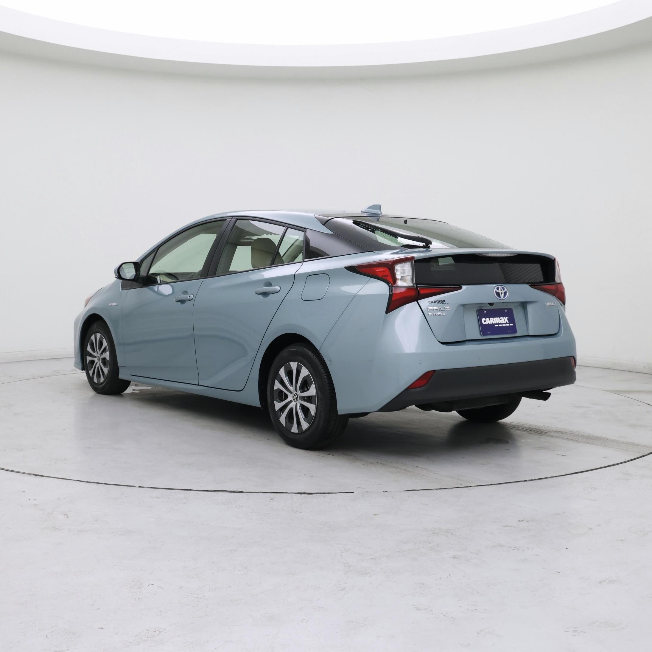 Thumbnail: 2021 Toyota Prius - 2