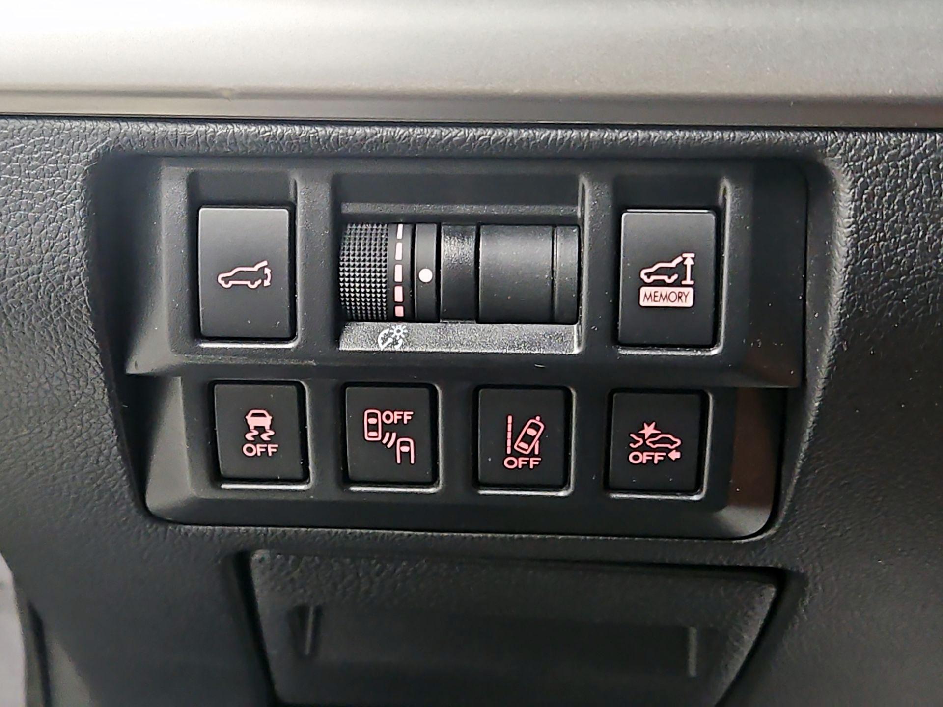 Thumbnail: 2019 Subaru Outback - 13