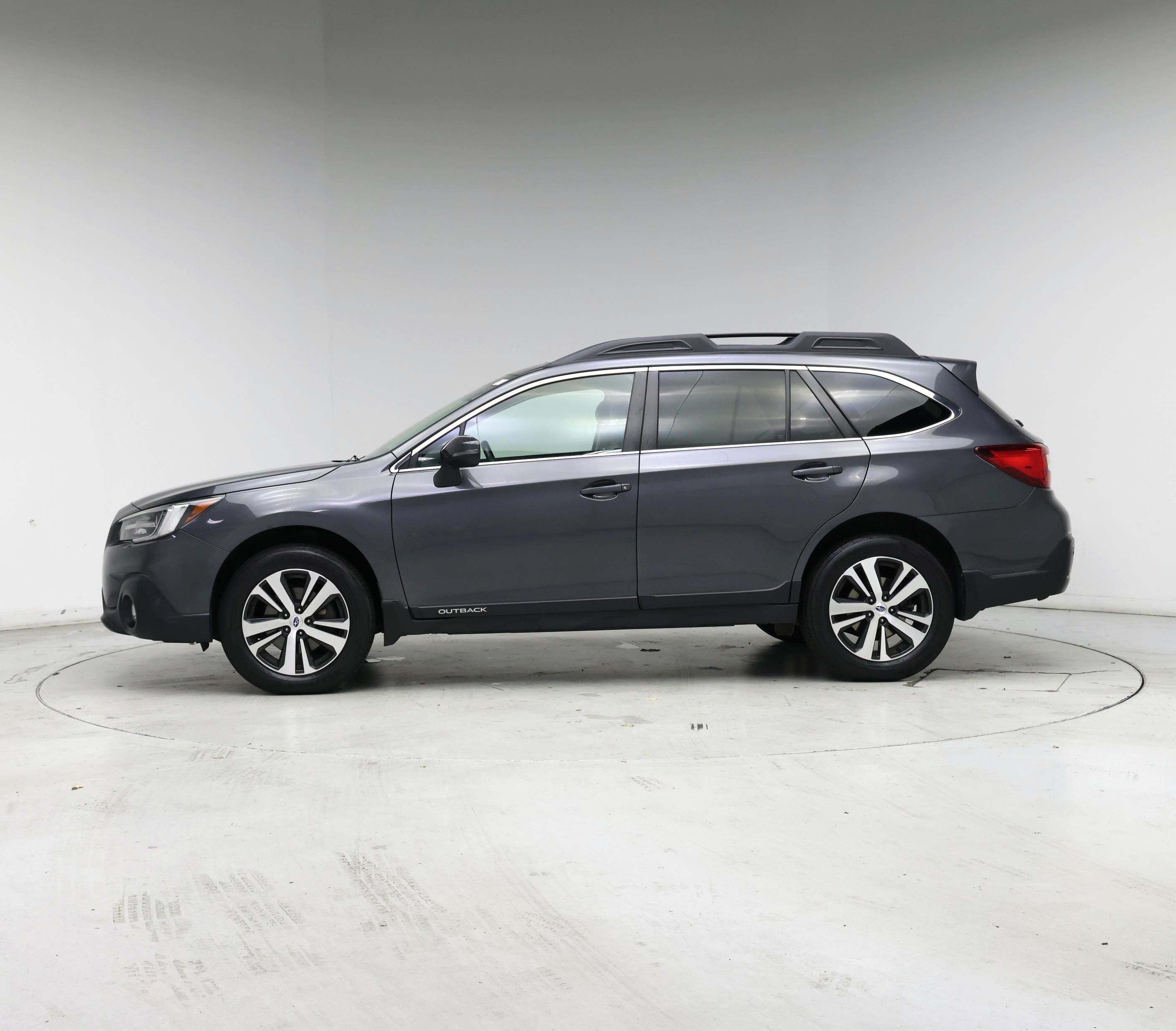 Thumbnail: 2019 Subaru Outback - 3