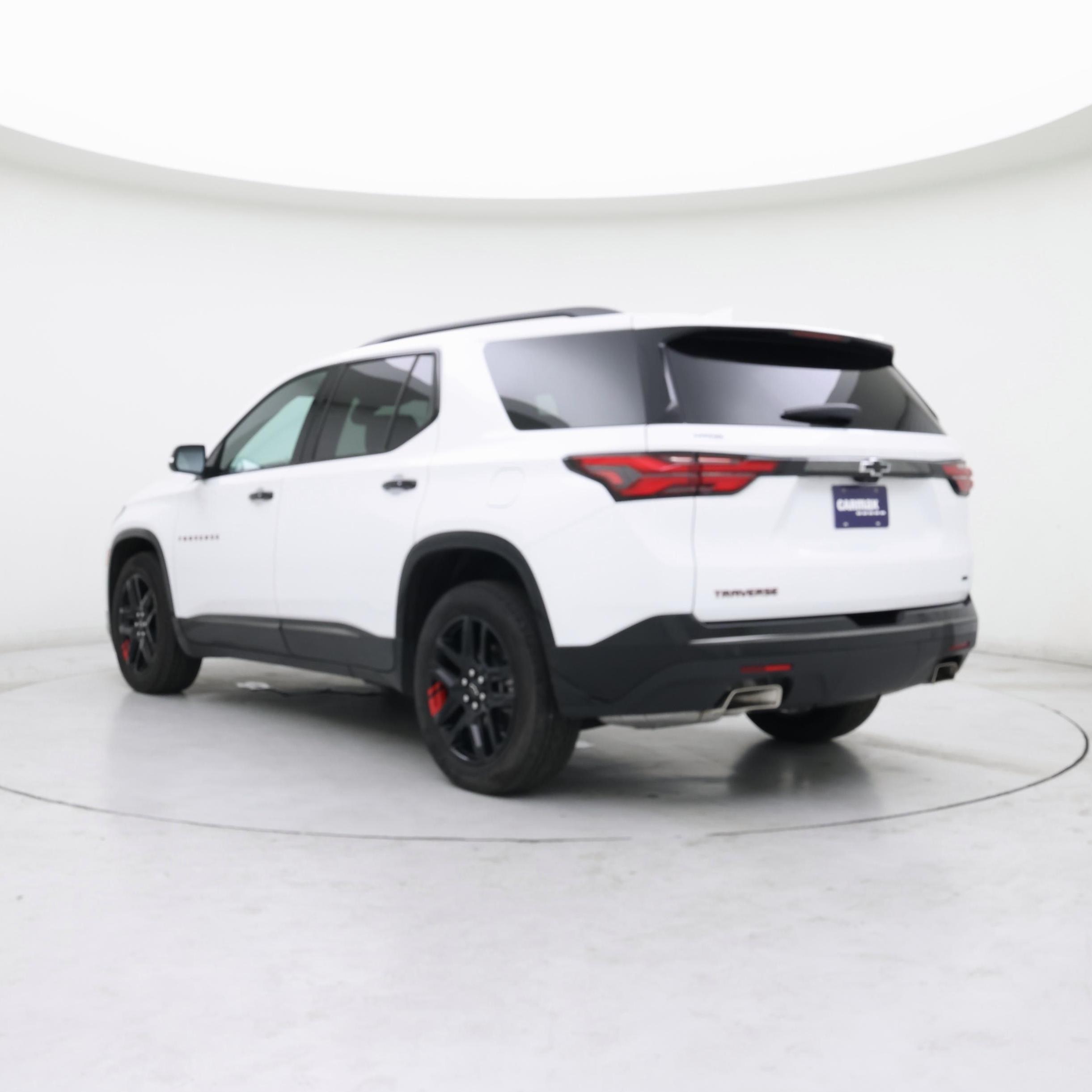 Thumbnail: 2023 Chevrolet Traverse - 2