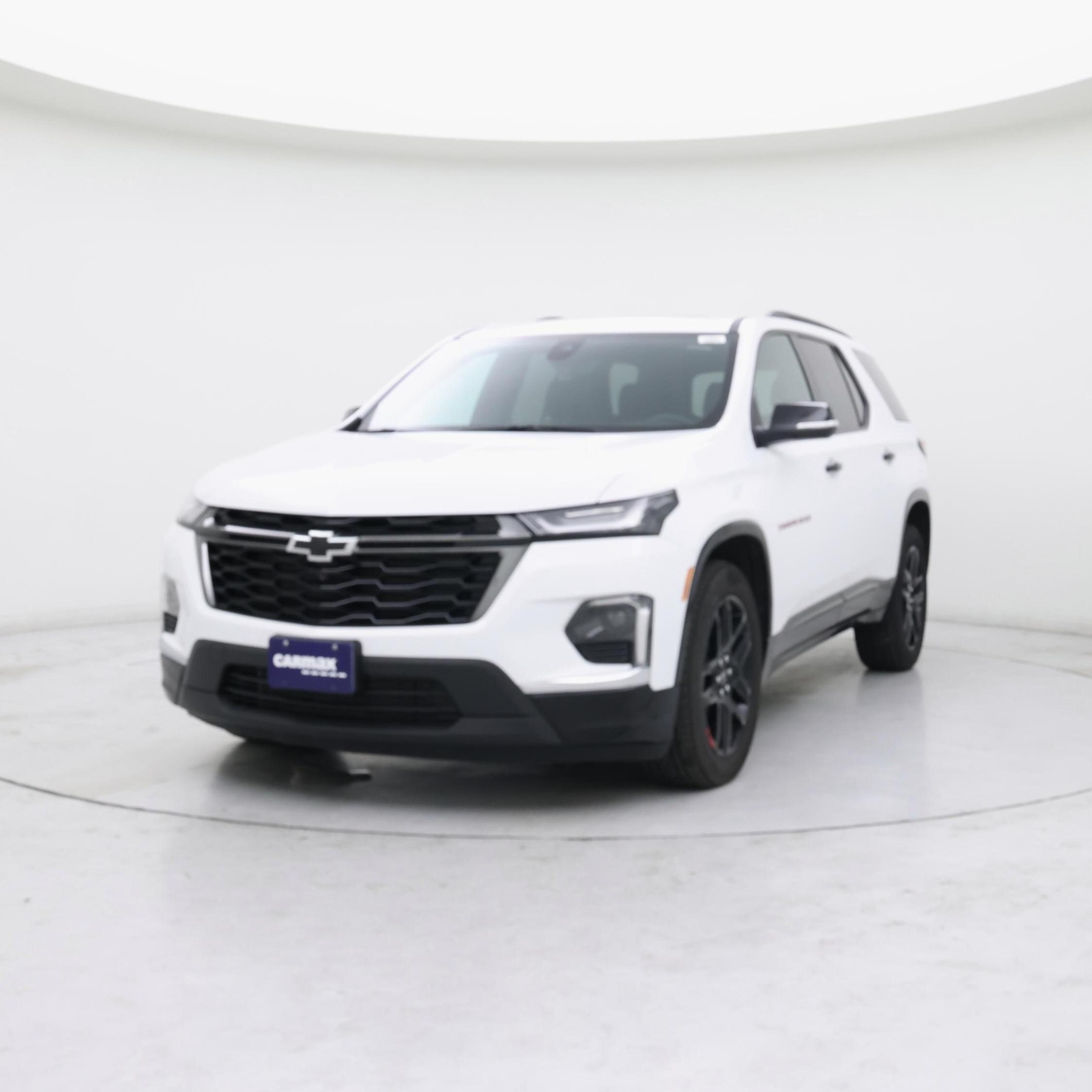 Thumbnail: 2023 Chevrolet Traverse - 4