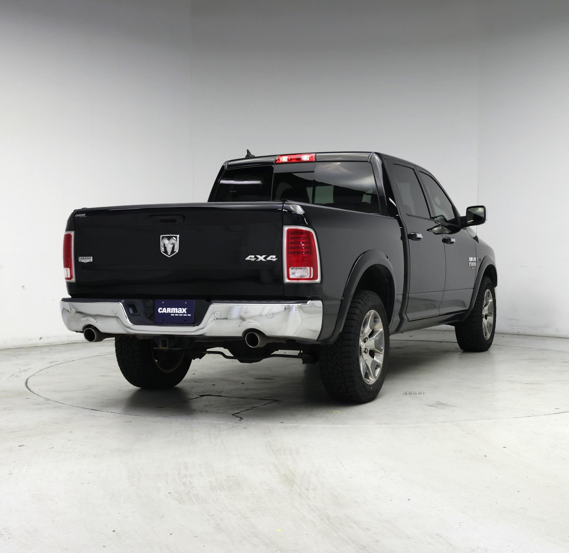 Thumbnail: 2019 RAM 1500 Classic - 8