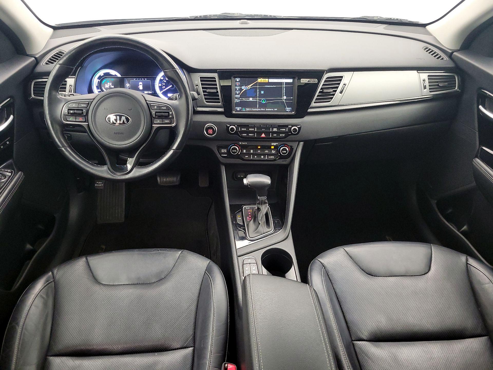 Thumbnail: 2017 Kia Niro - 9